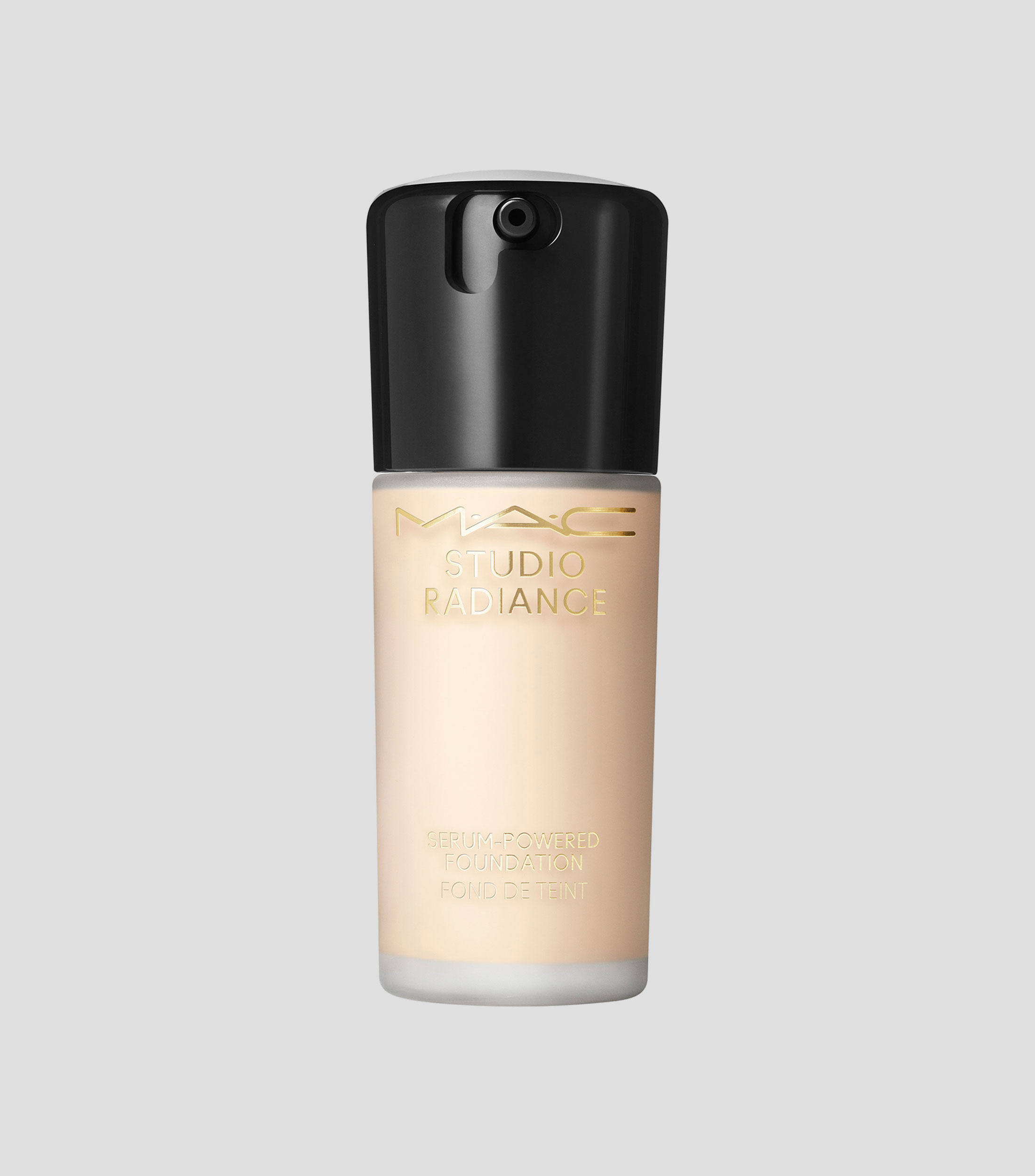 Base de Maquillaje Studio Radiance Serum-Powered Foundation 30 ml