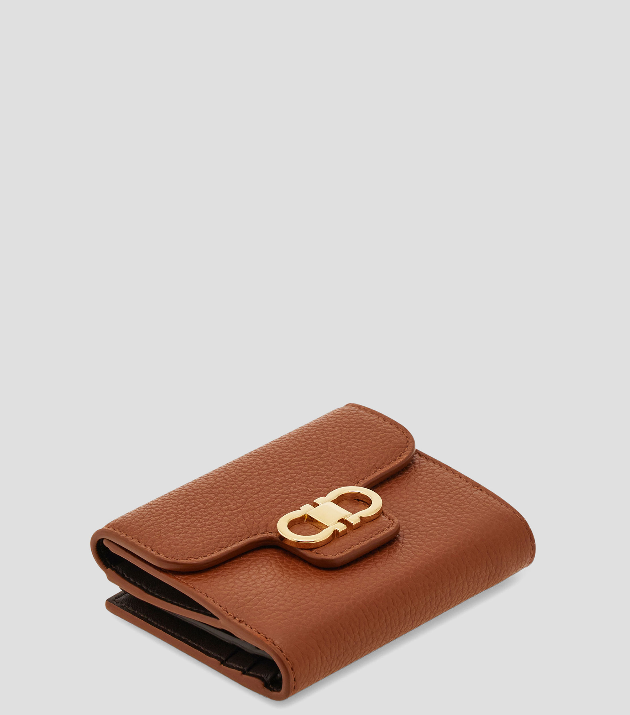 Cartera compacta Gancini Mujer