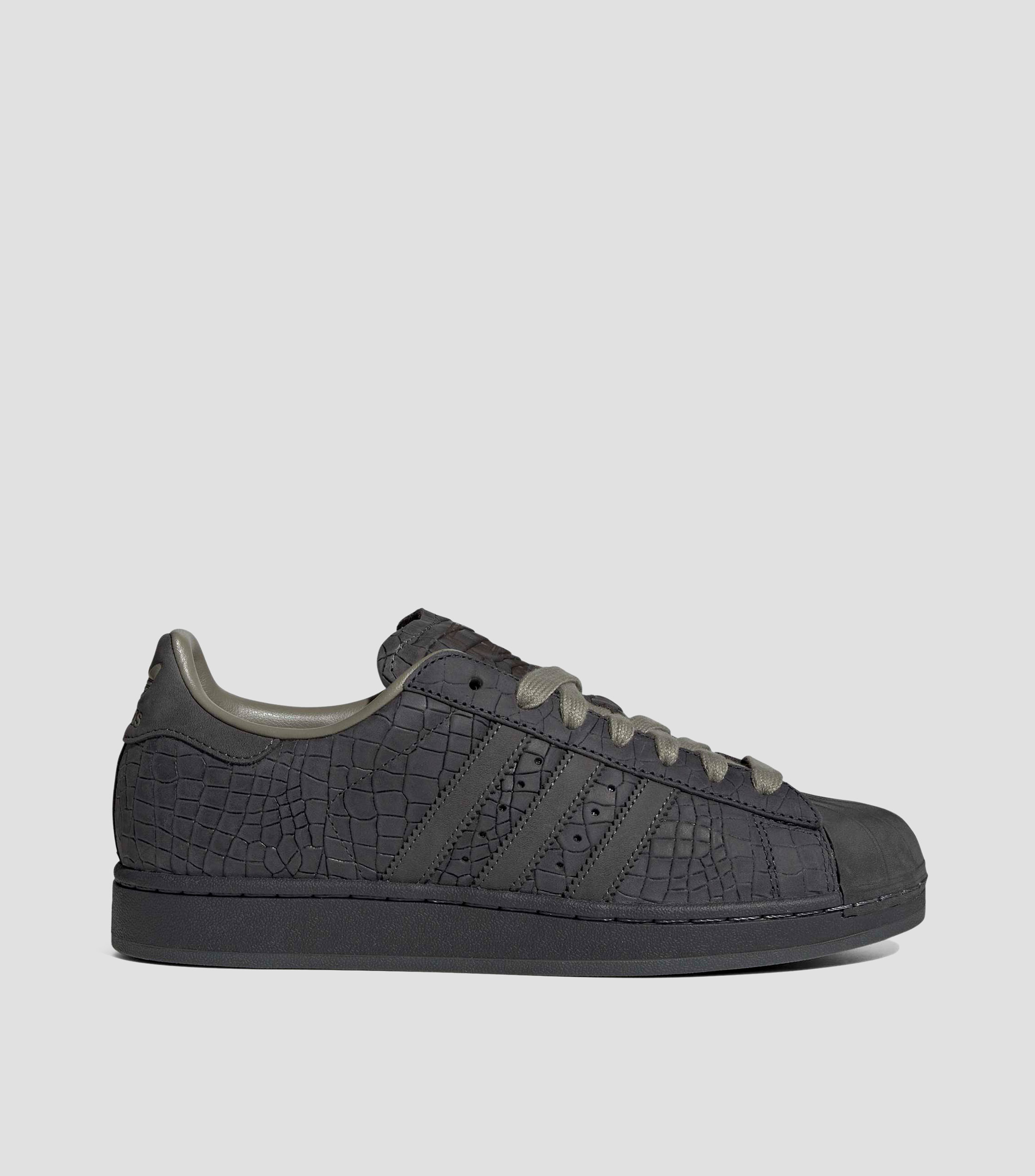Tenis casuales Superstar II en piel Hombre