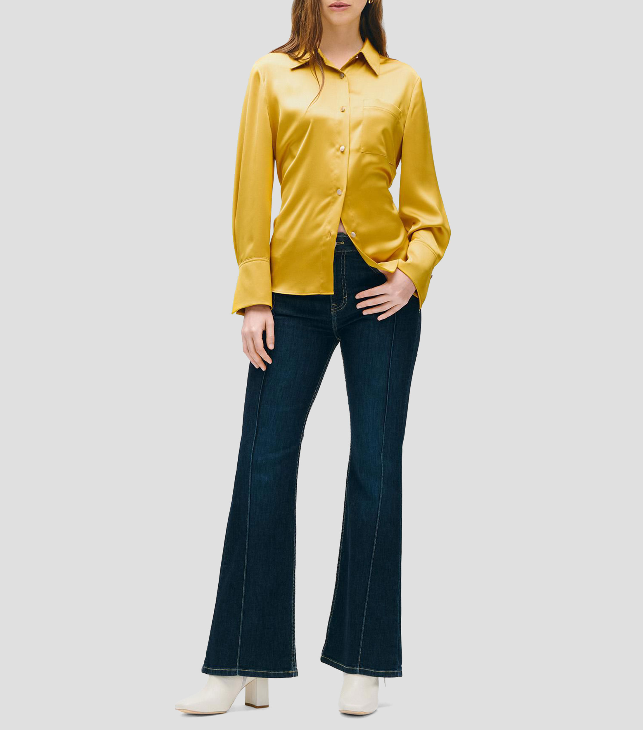 Blusa camisera de satín oro bolsillo parche puño ancho Mujer