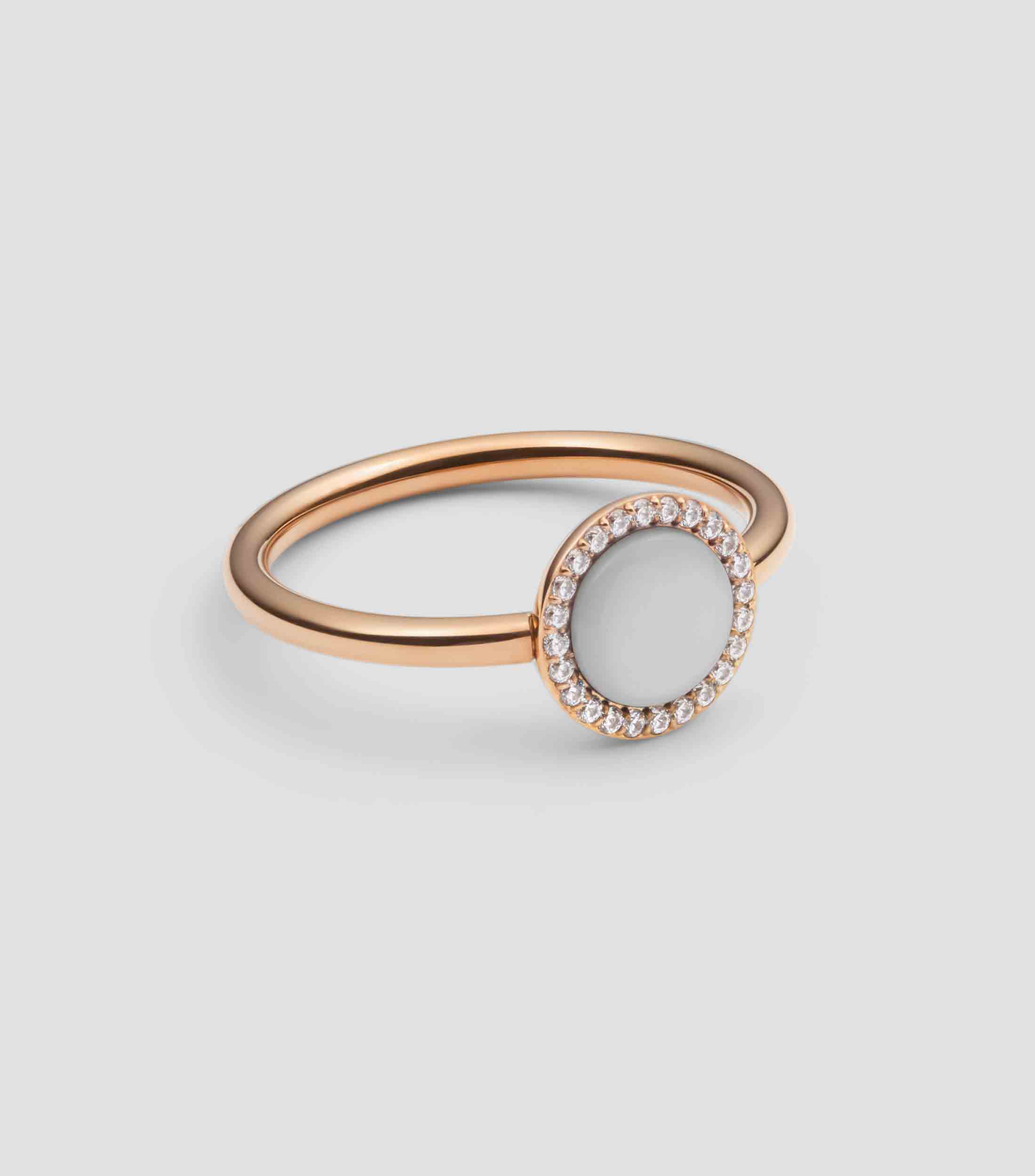 Anillo con Cristales y Madre Perla Mujer