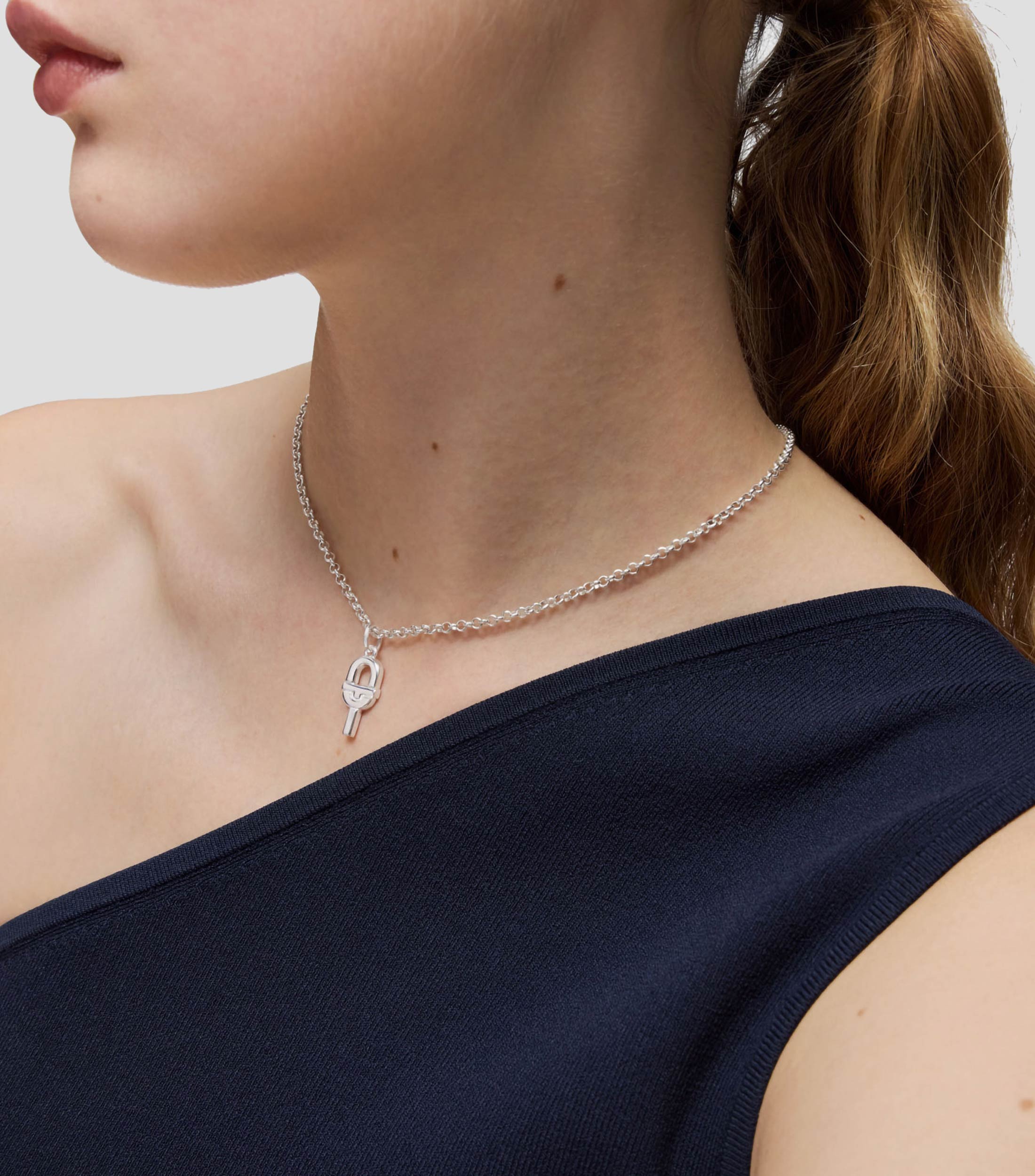 Dije Tous Manifesto en Plata .925 Mujer
