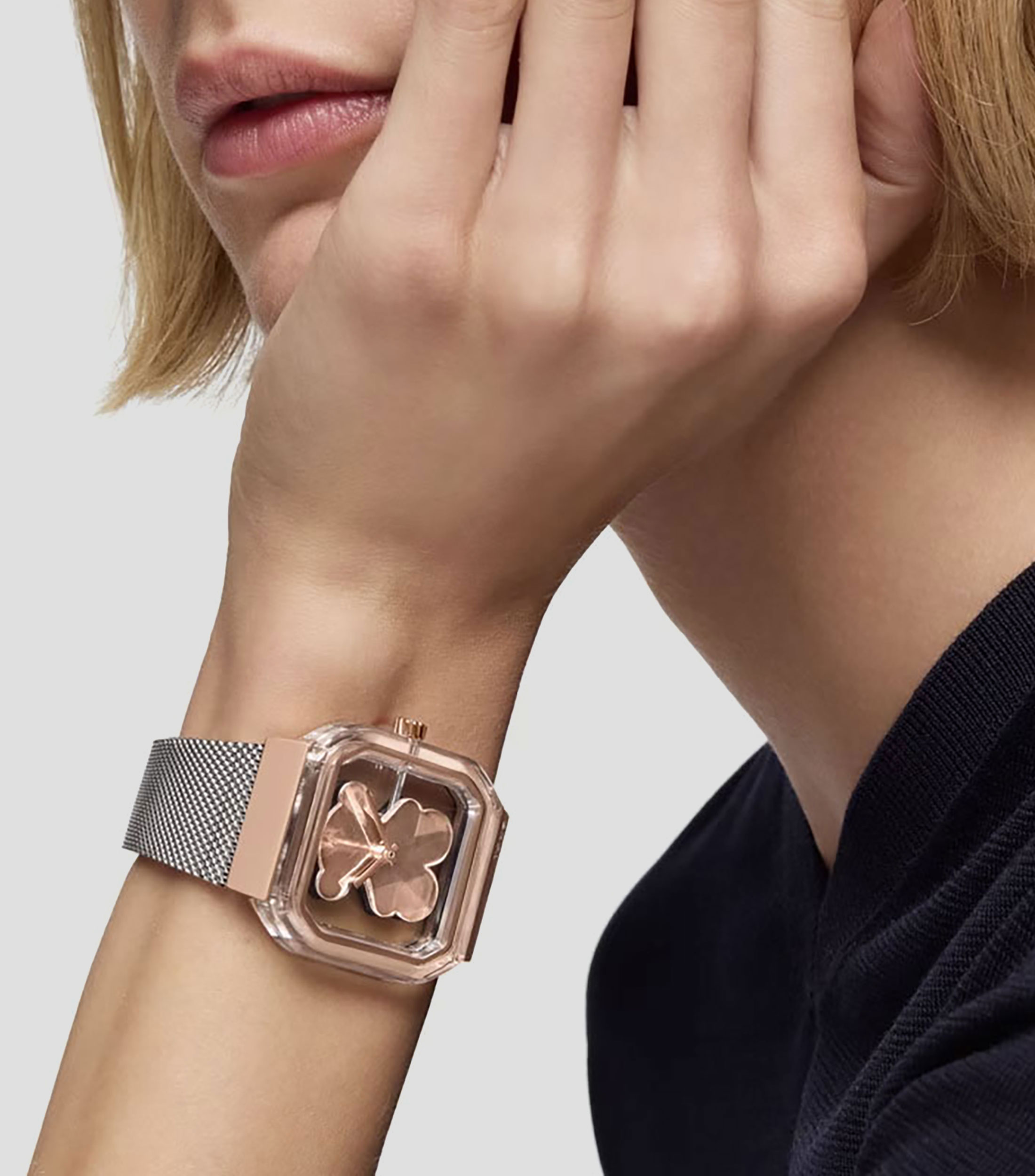 RELOJ