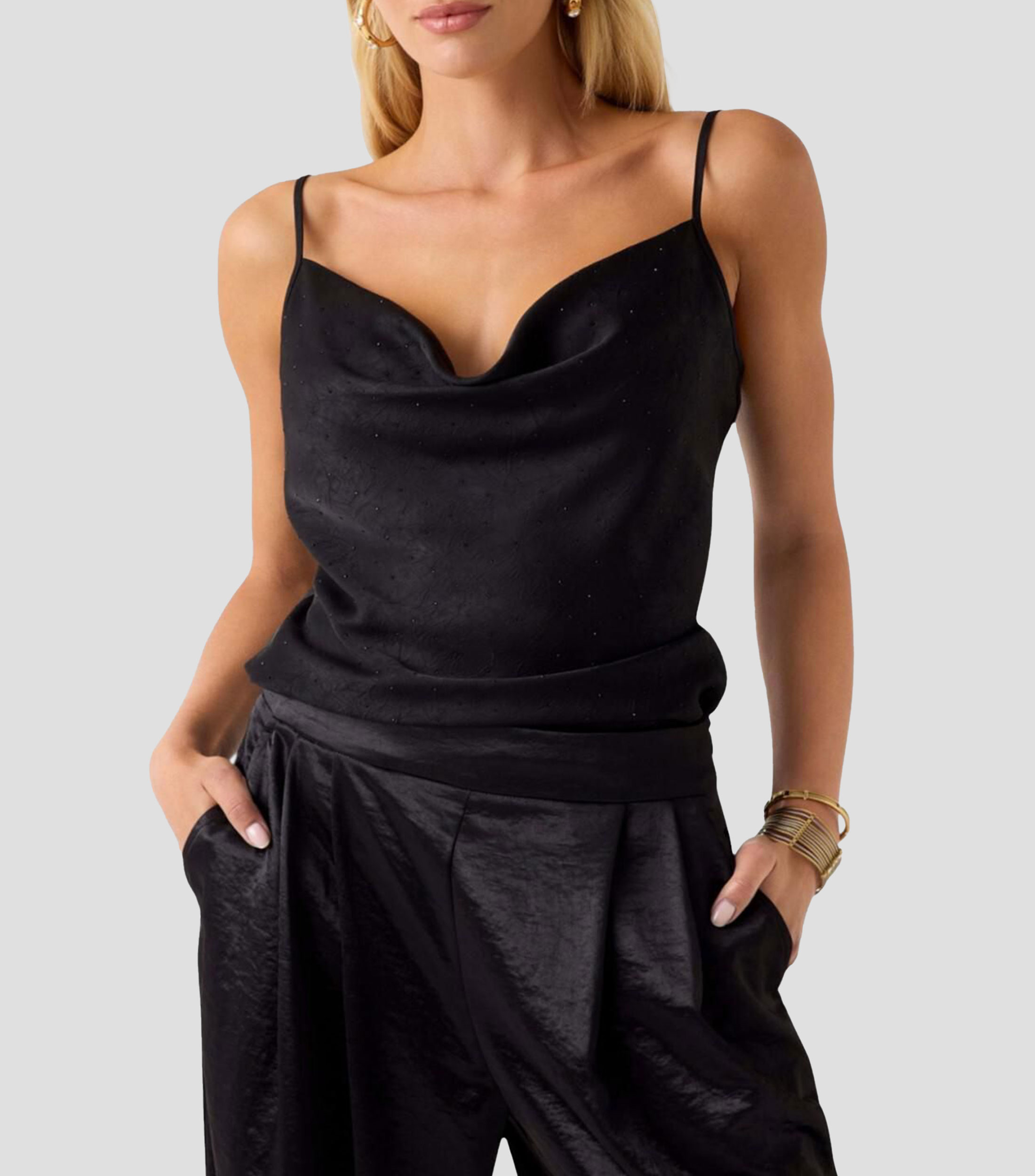 Blusa lisa sin mangas Mujer