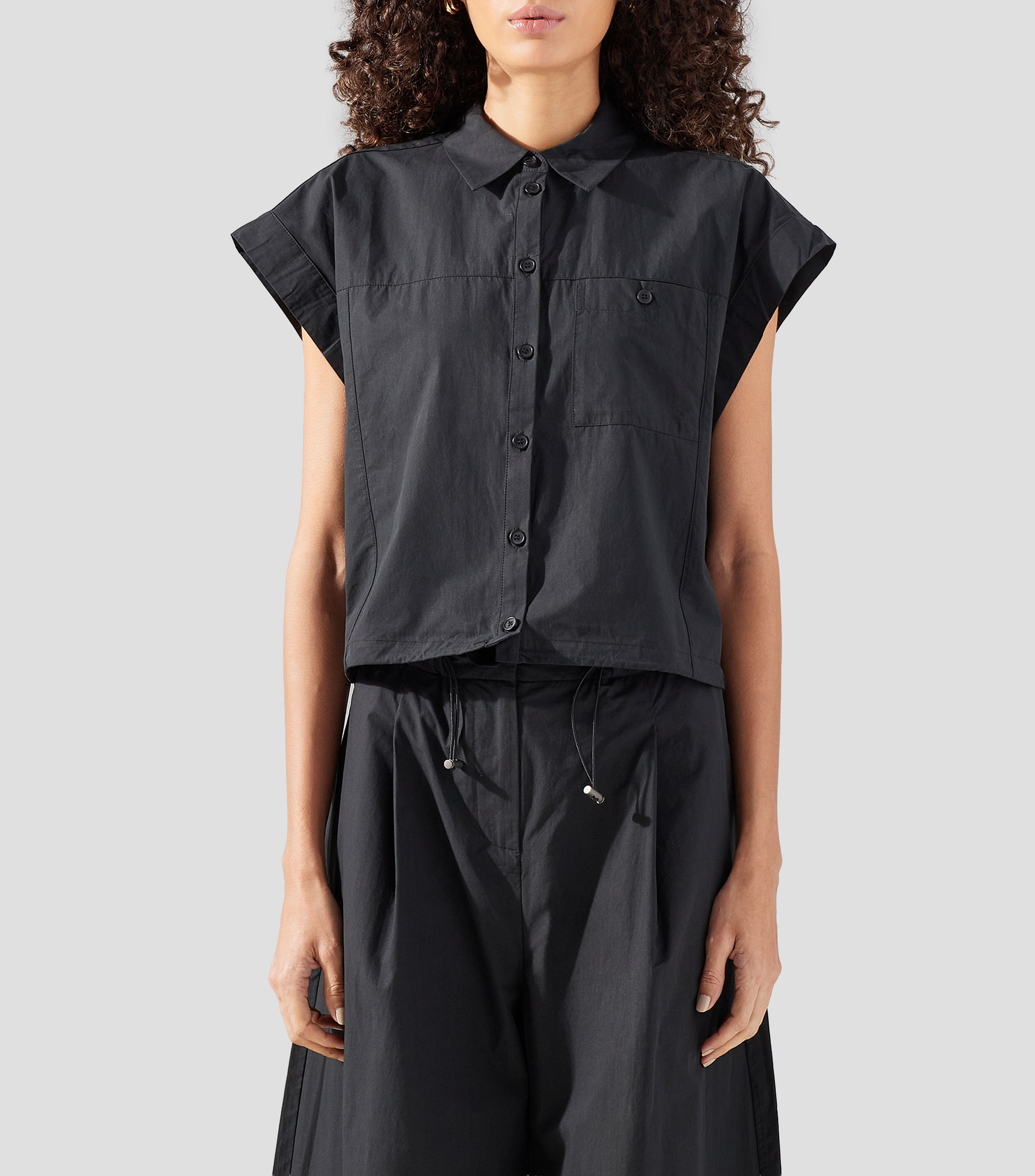 Blusa lisa manga corta Mujer