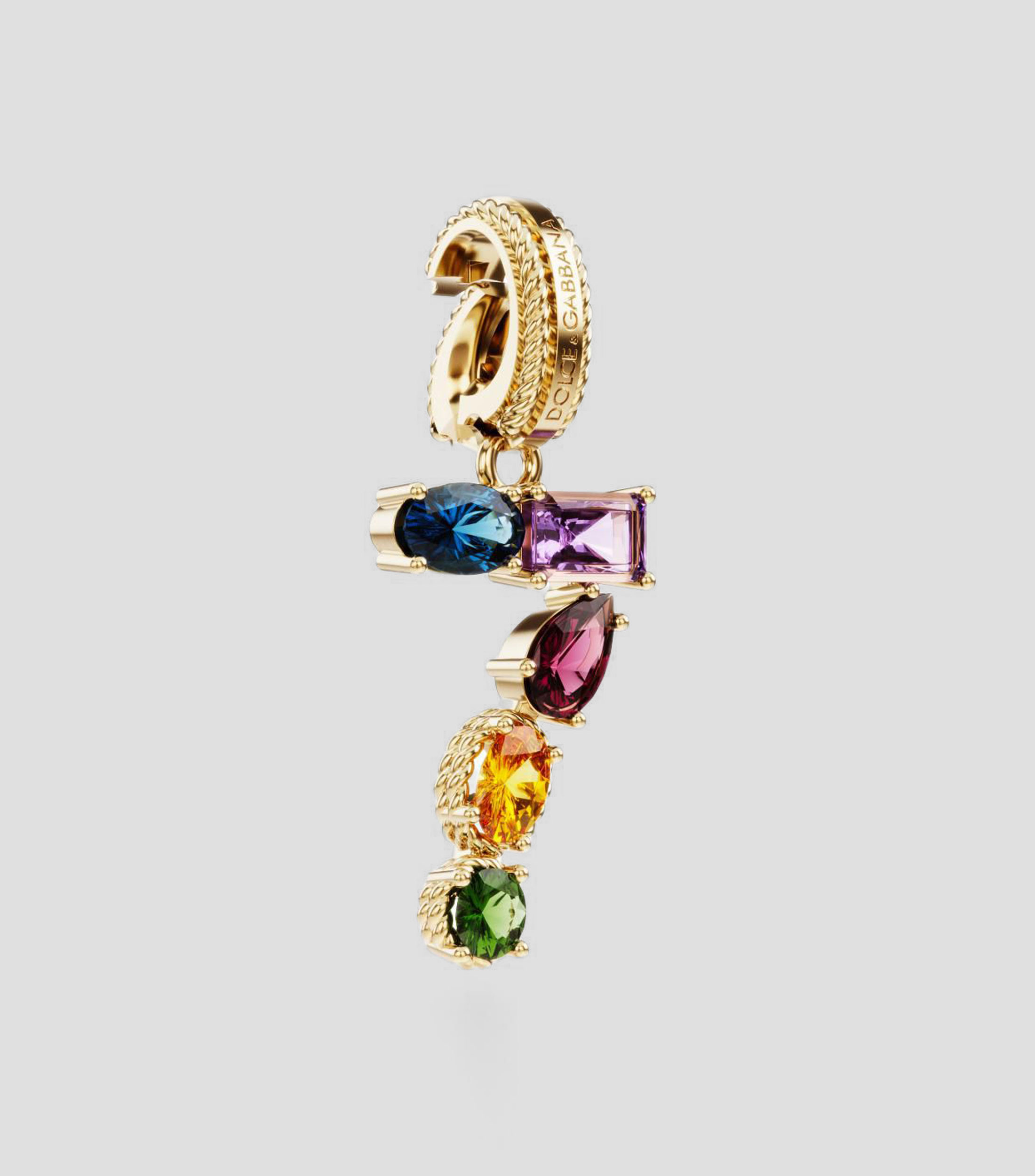 Charm en Oro de 18 Kilates Número 7 Mujer