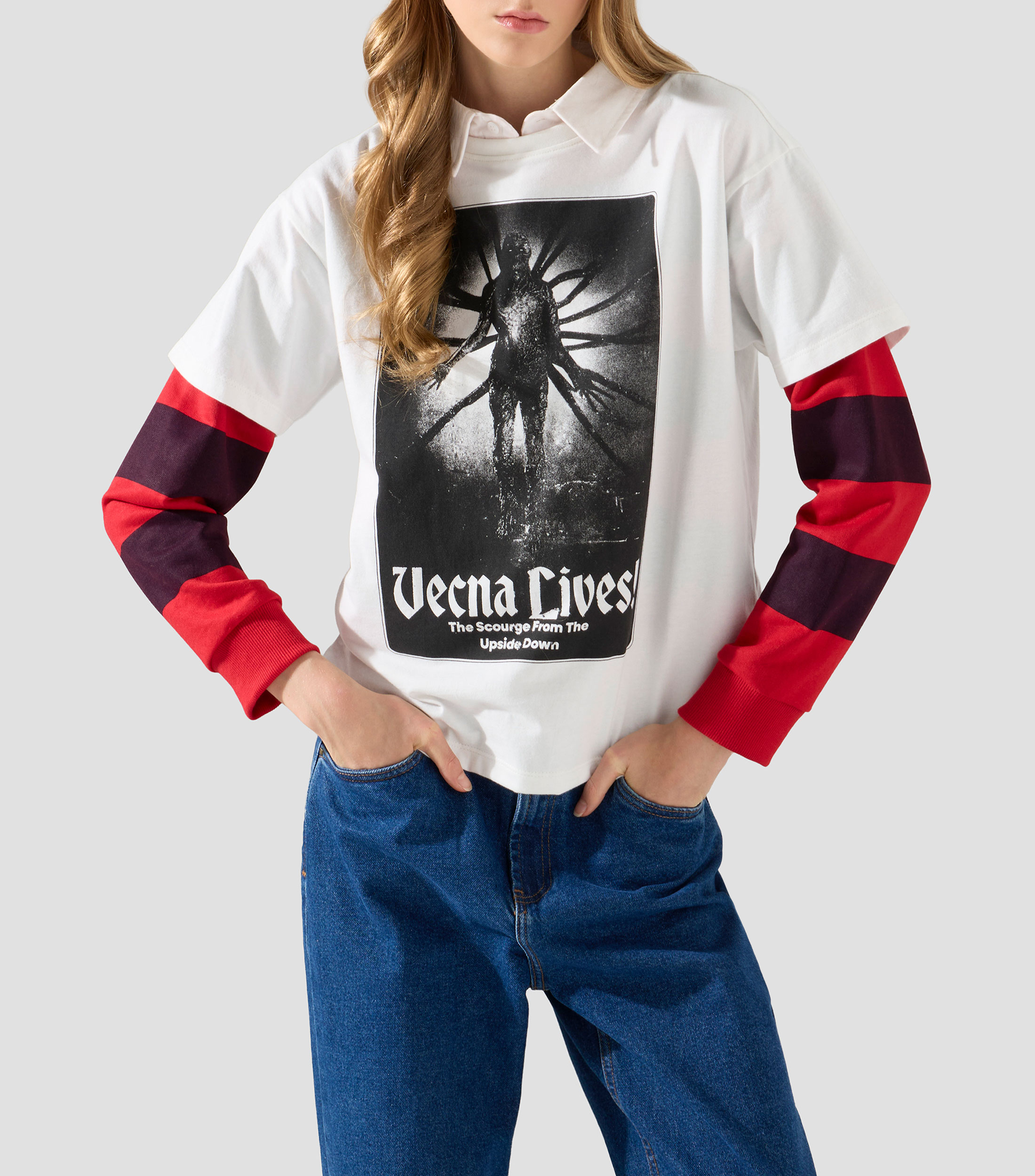 Playera cuello redondo manga corta Stranger Things Mujer
