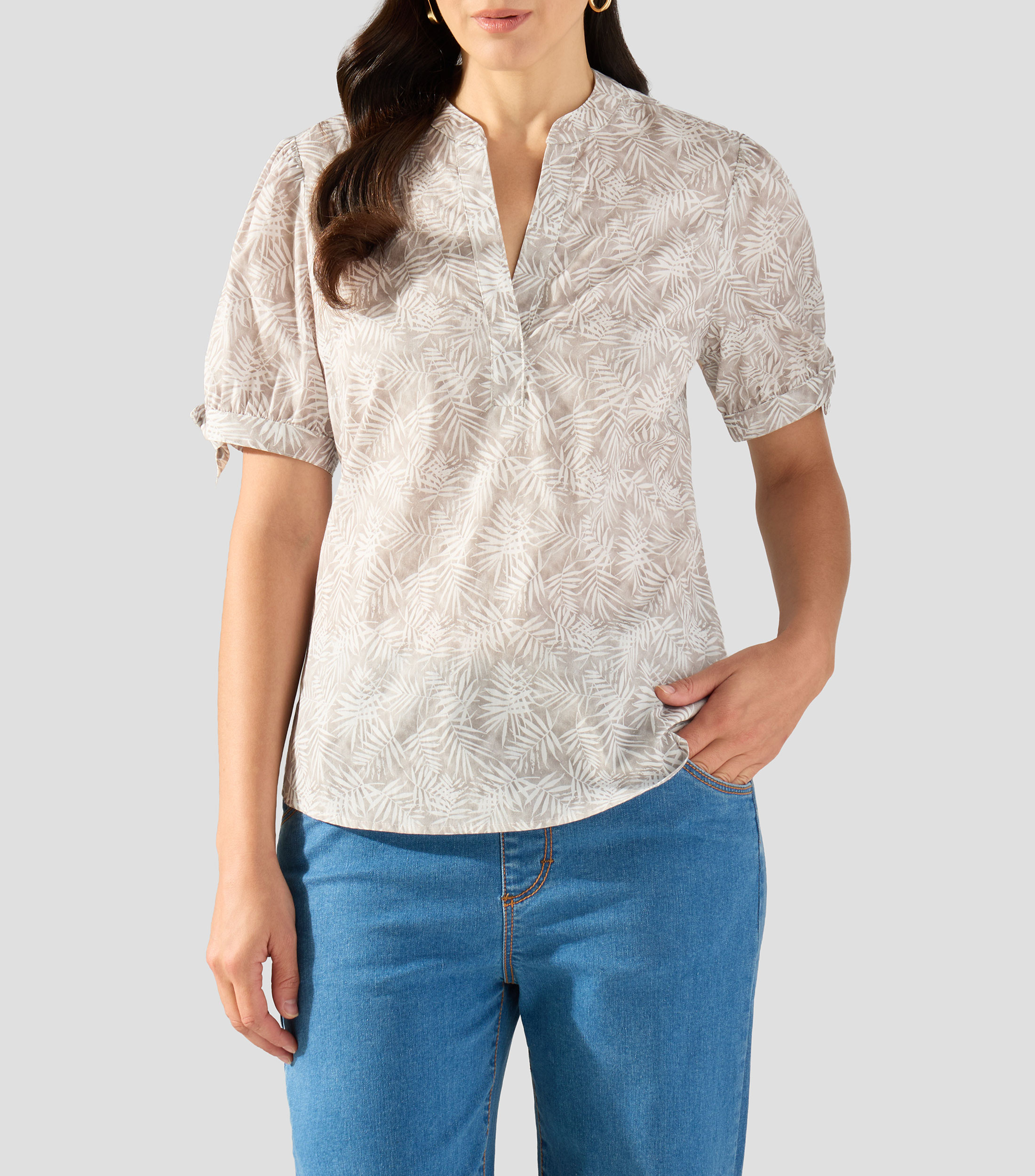 Blusa estampada con manga corta Mujer