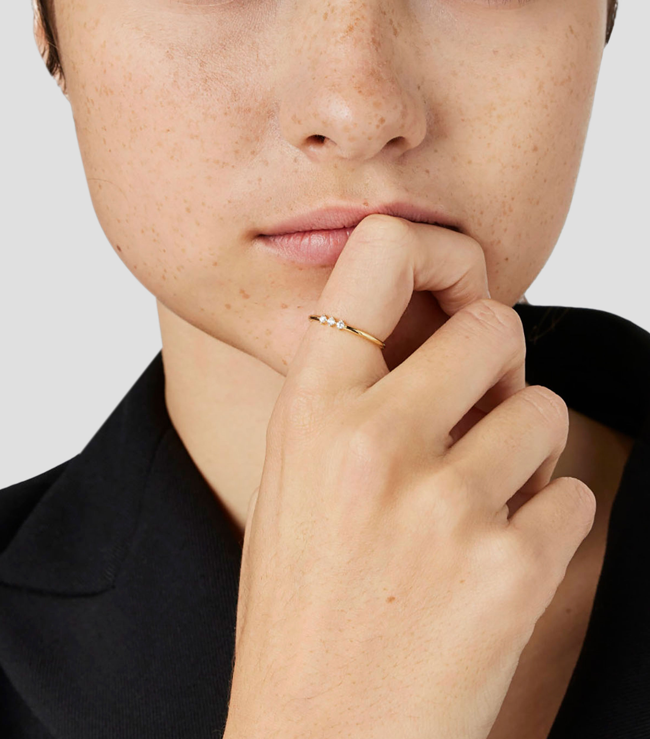 Anillo en oro amarillo de 18 Kilates Les Classiques con diamantes Mujer
