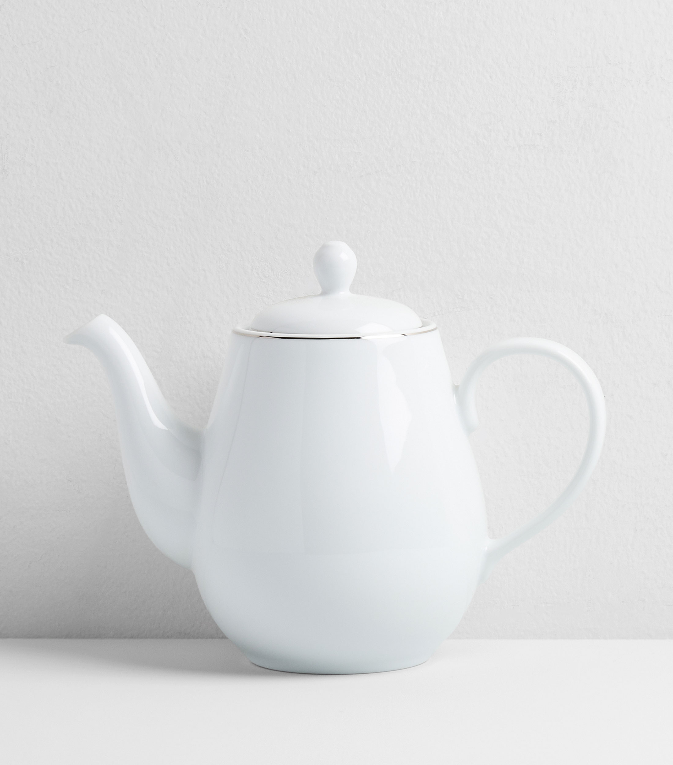 Cafetera Bright en porcelana blanca