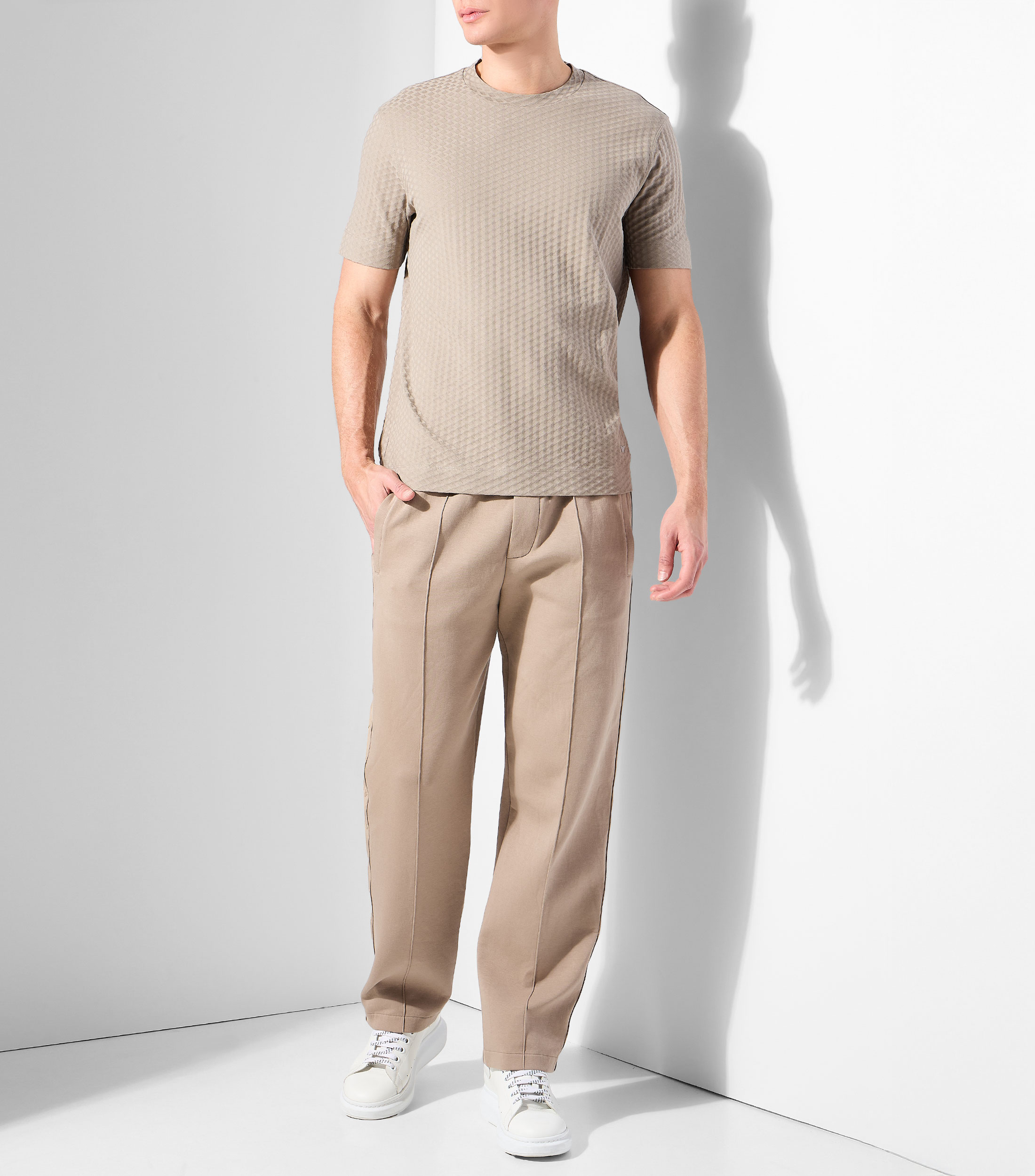 Playera cuello redondo manga corta lisa Hombre