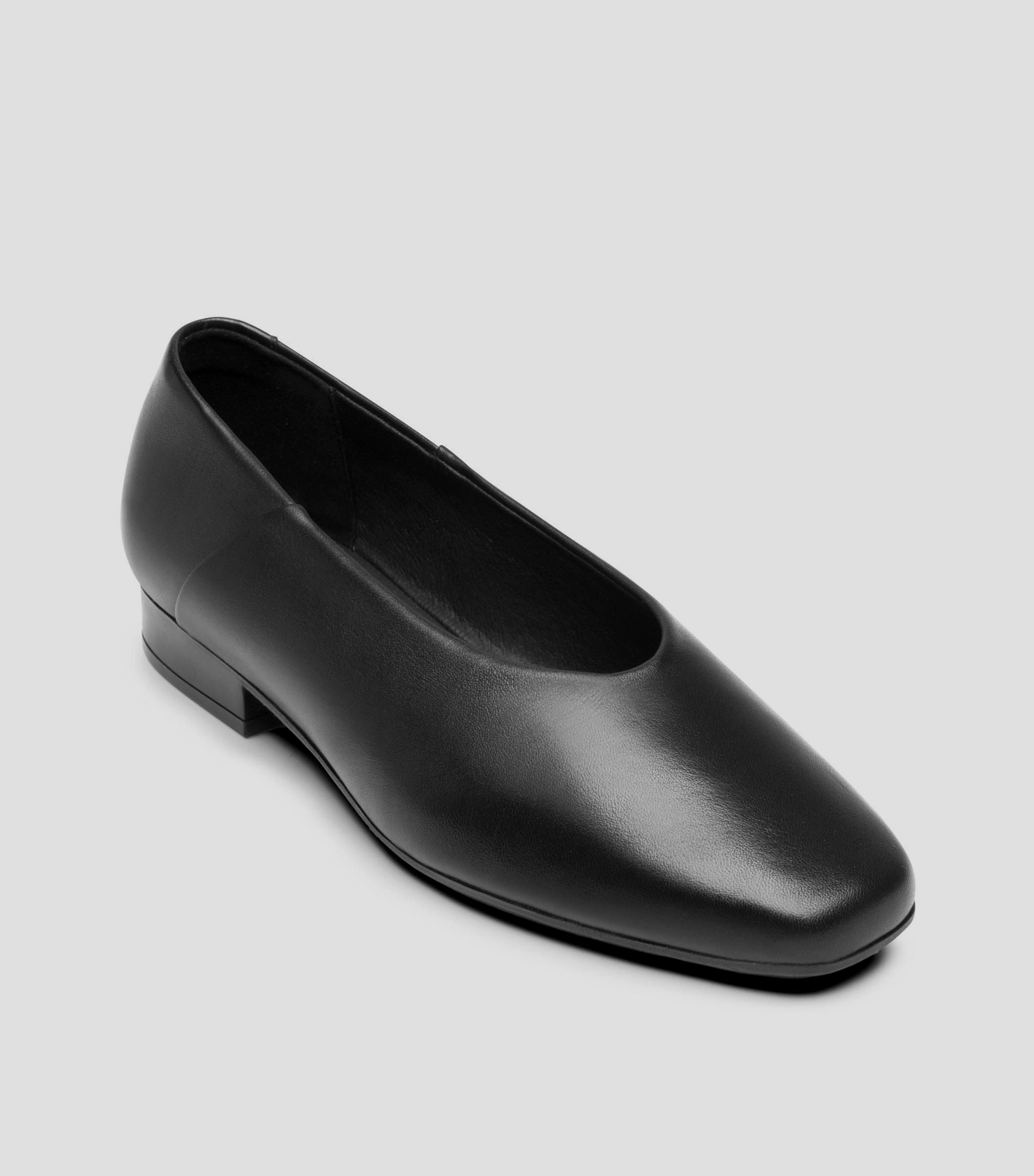 Flats Isaura en piel con tacón bajo de media luna Mujer
