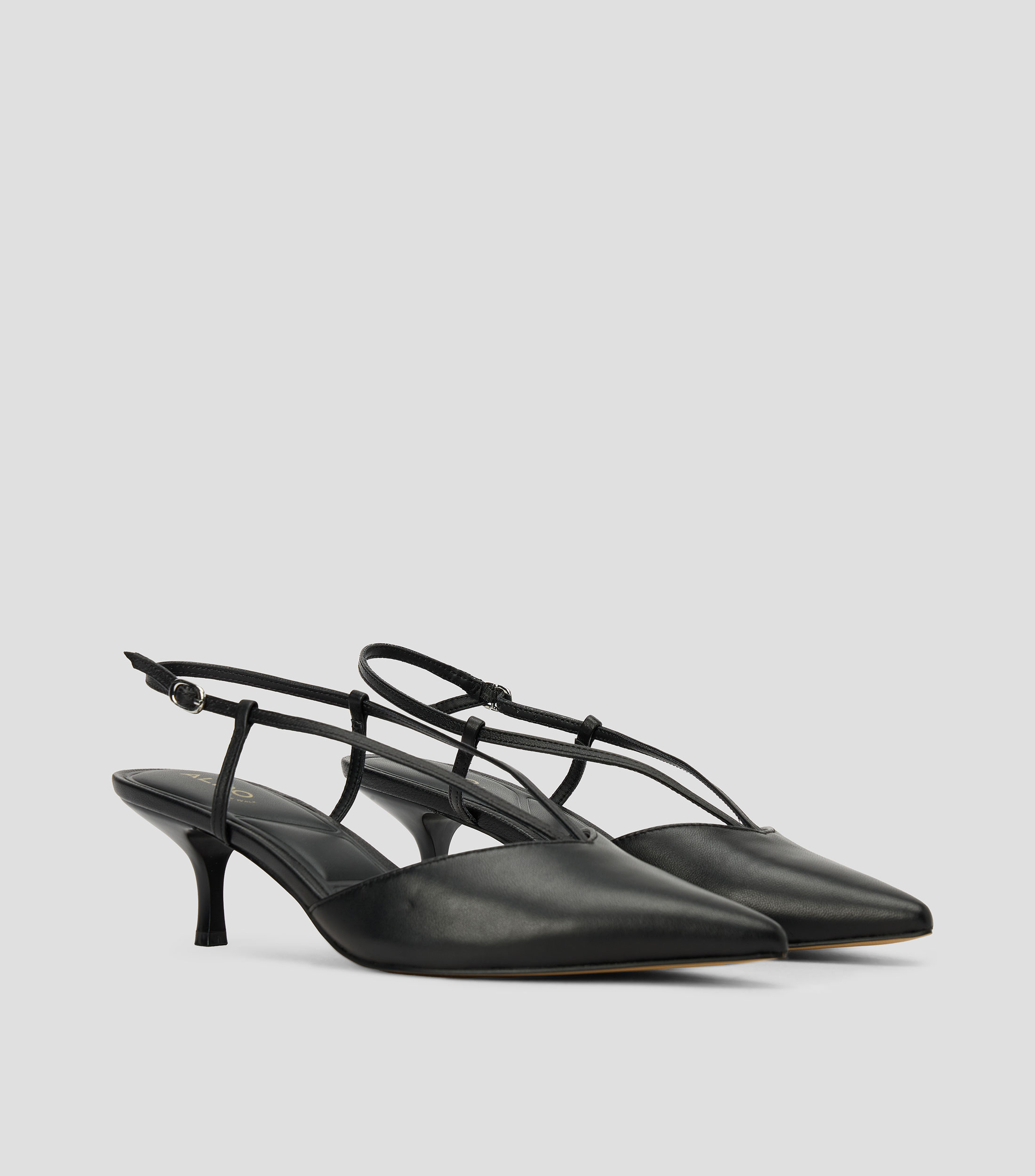 Zapatillas slingback Kaylin con tacón bajo delgado Mujer