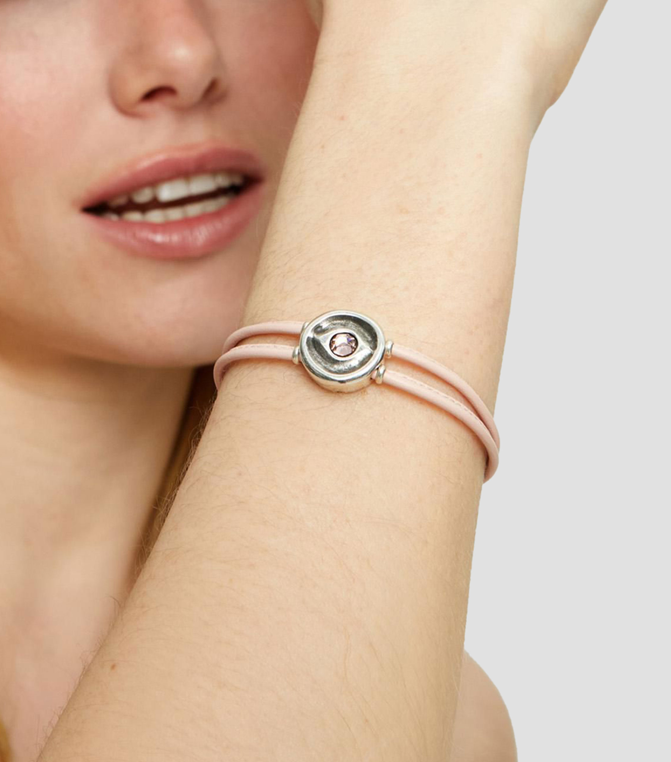 Pulsera rosa Mujer