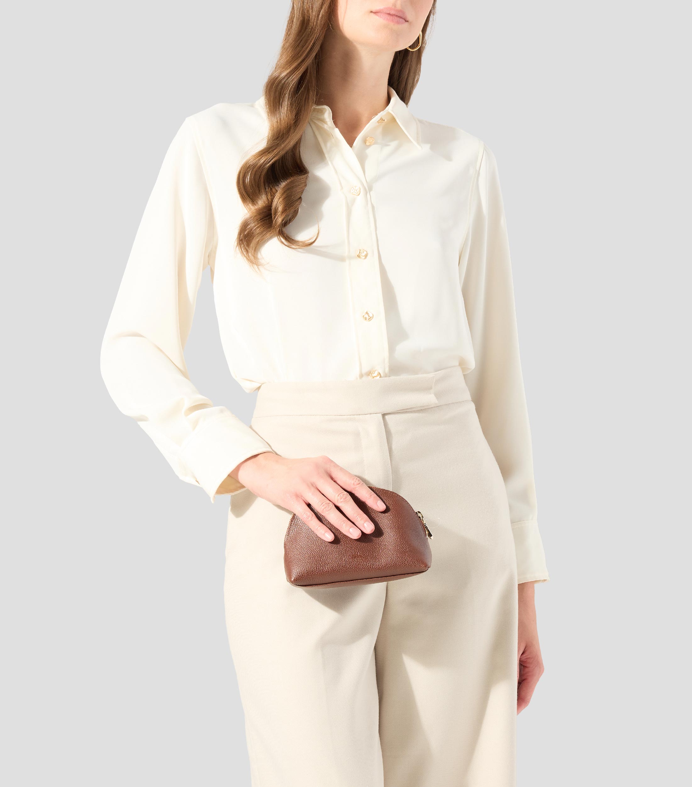 Bolsa pouch en cuero de vaqueta lisa Mujer