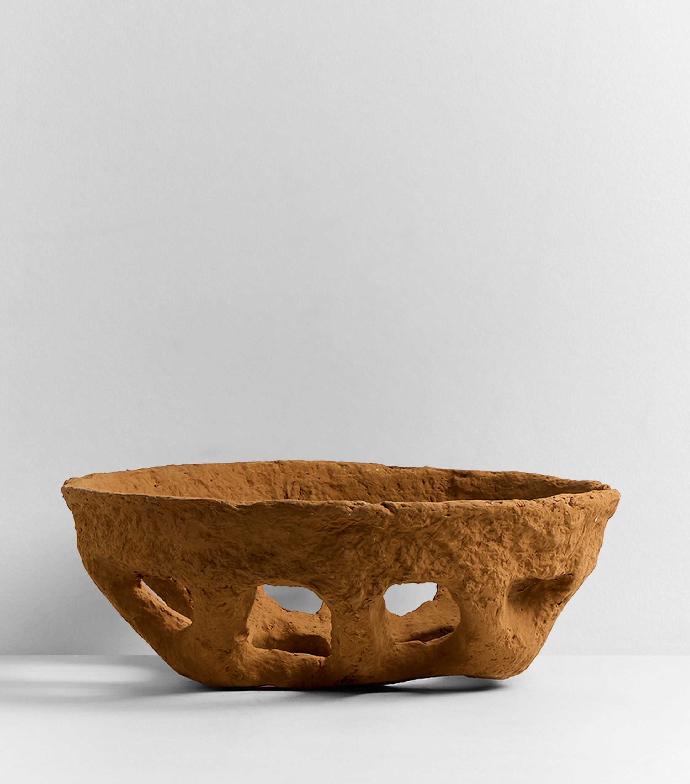 Centro de mesa en papel maché terracota