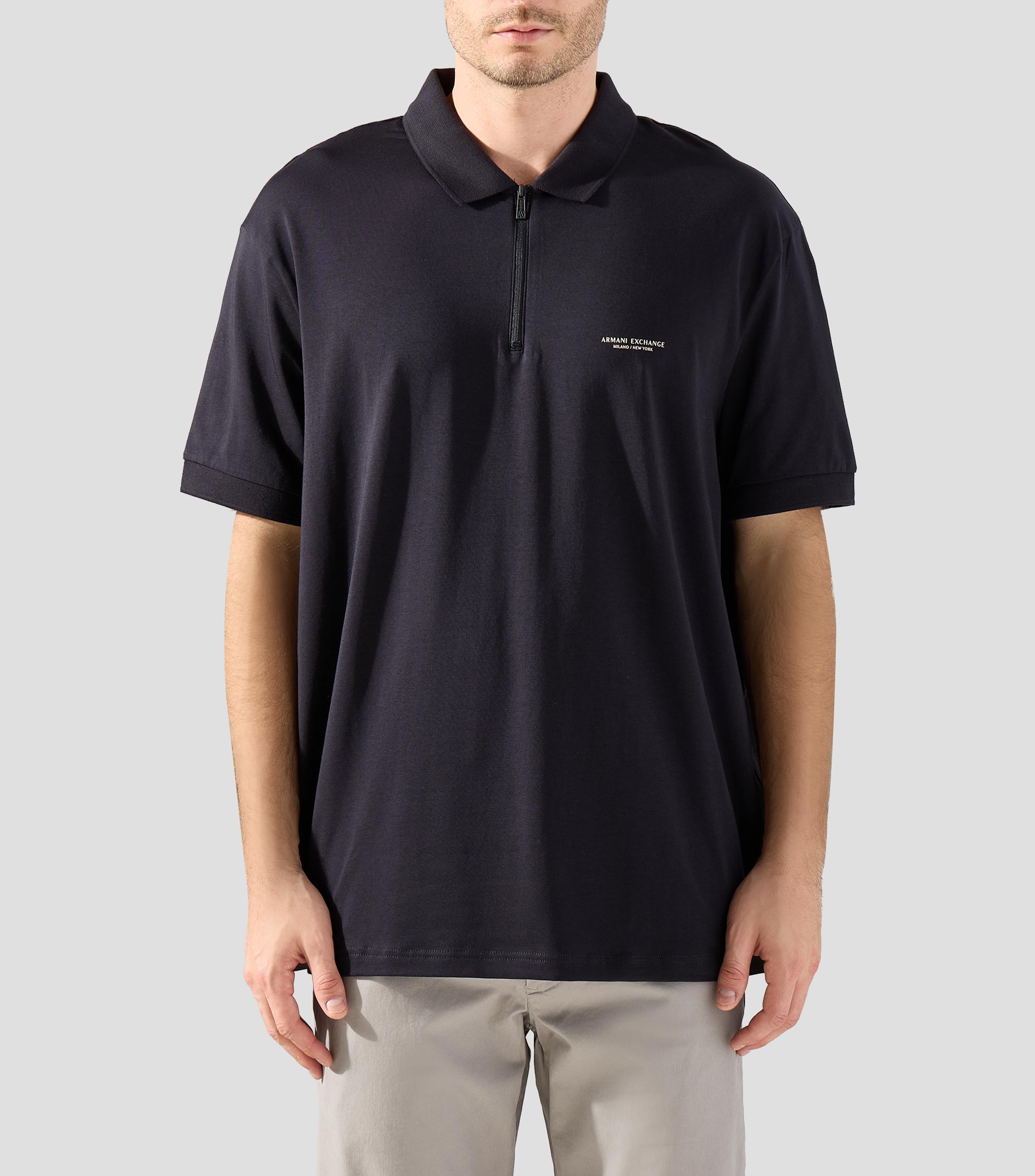 Playera tipo polo manga corta lisa Hombre