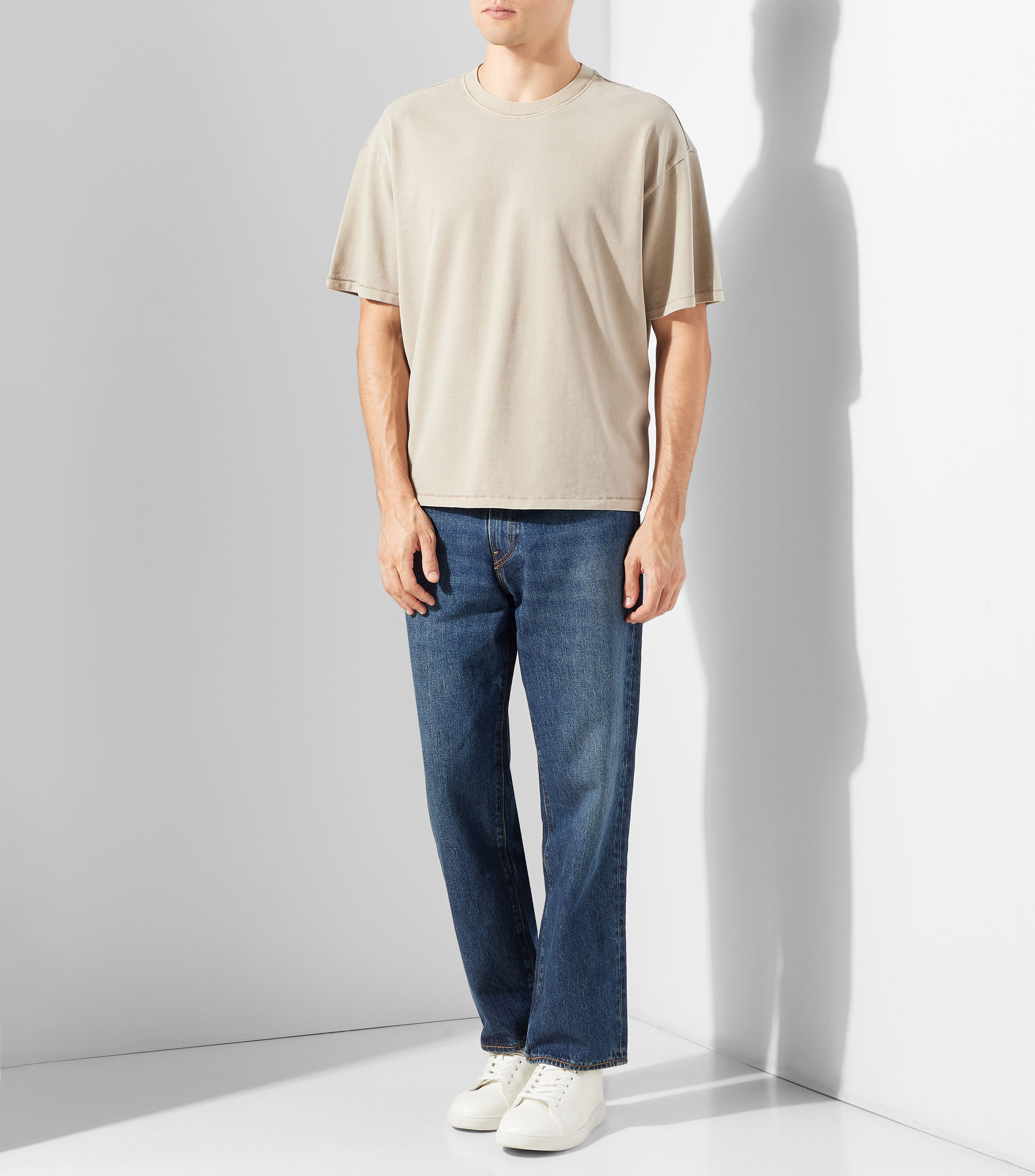 Playera cuello redondo manga corta lisa Hombre