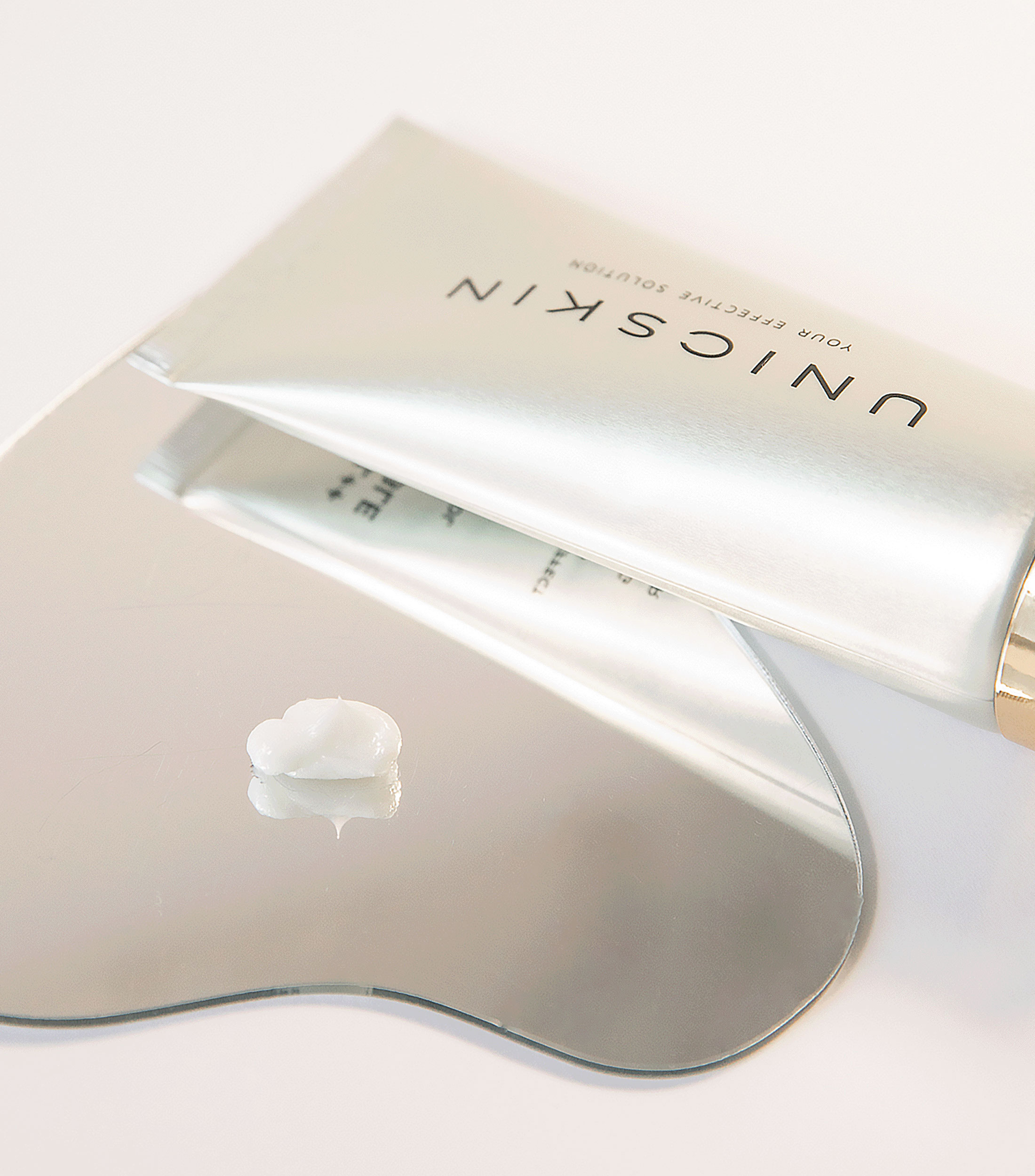 Mascarilla Facial a base de Retinol Puro de Doble Uso, 50 ml