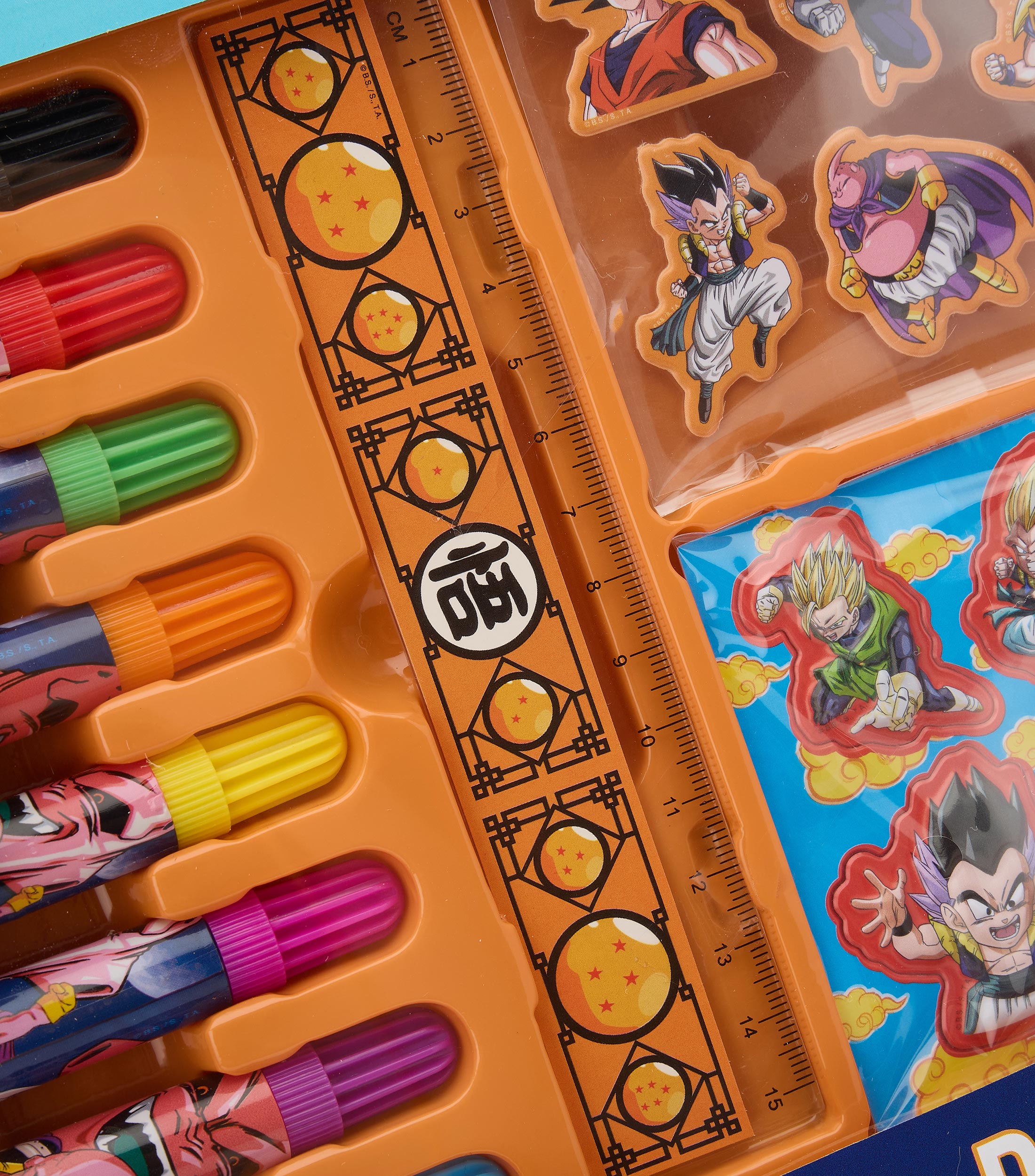 Set de arte para dibujar Dragon Ball Z