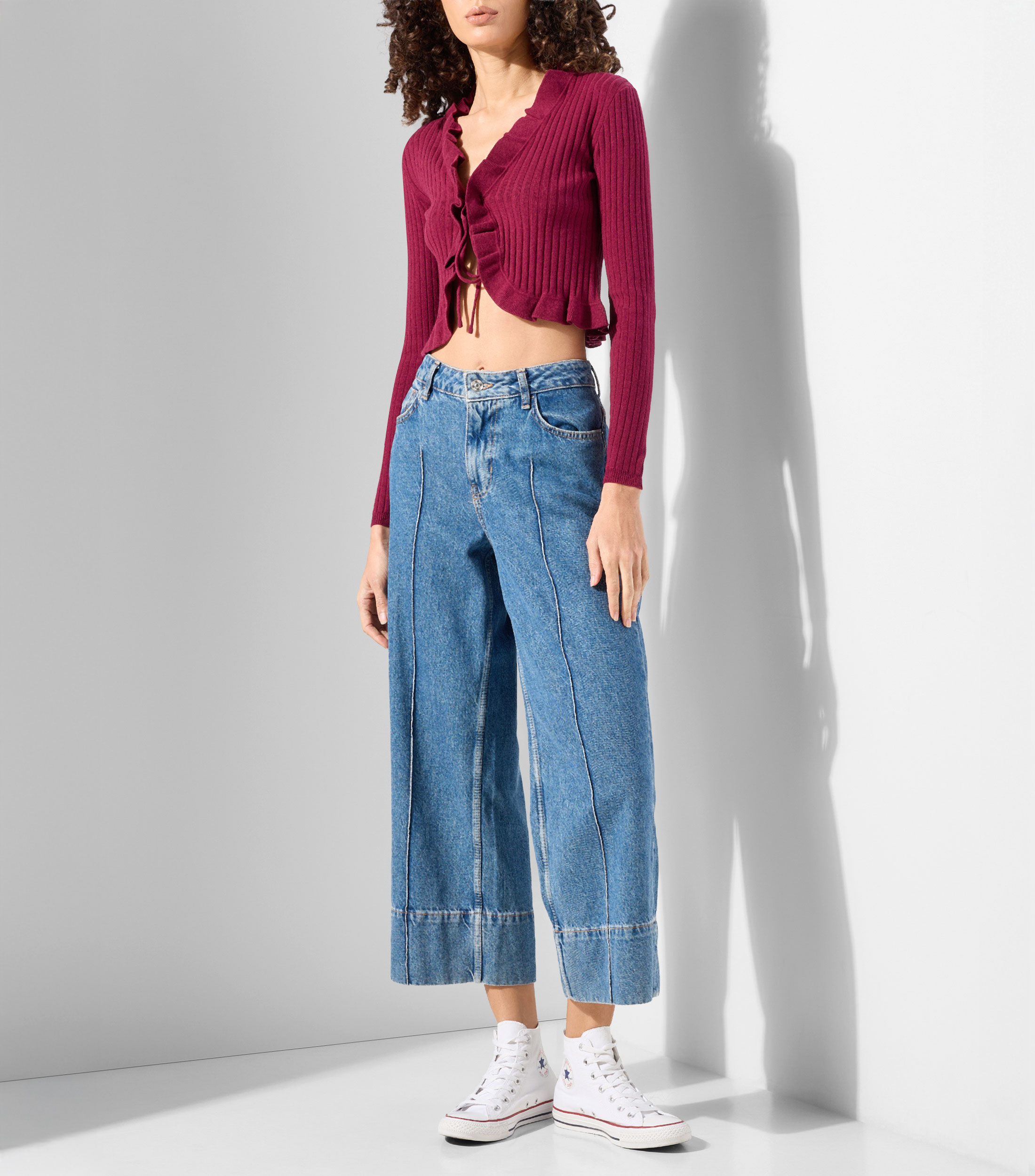 Blusa lisa con olanes manga larga Mujer