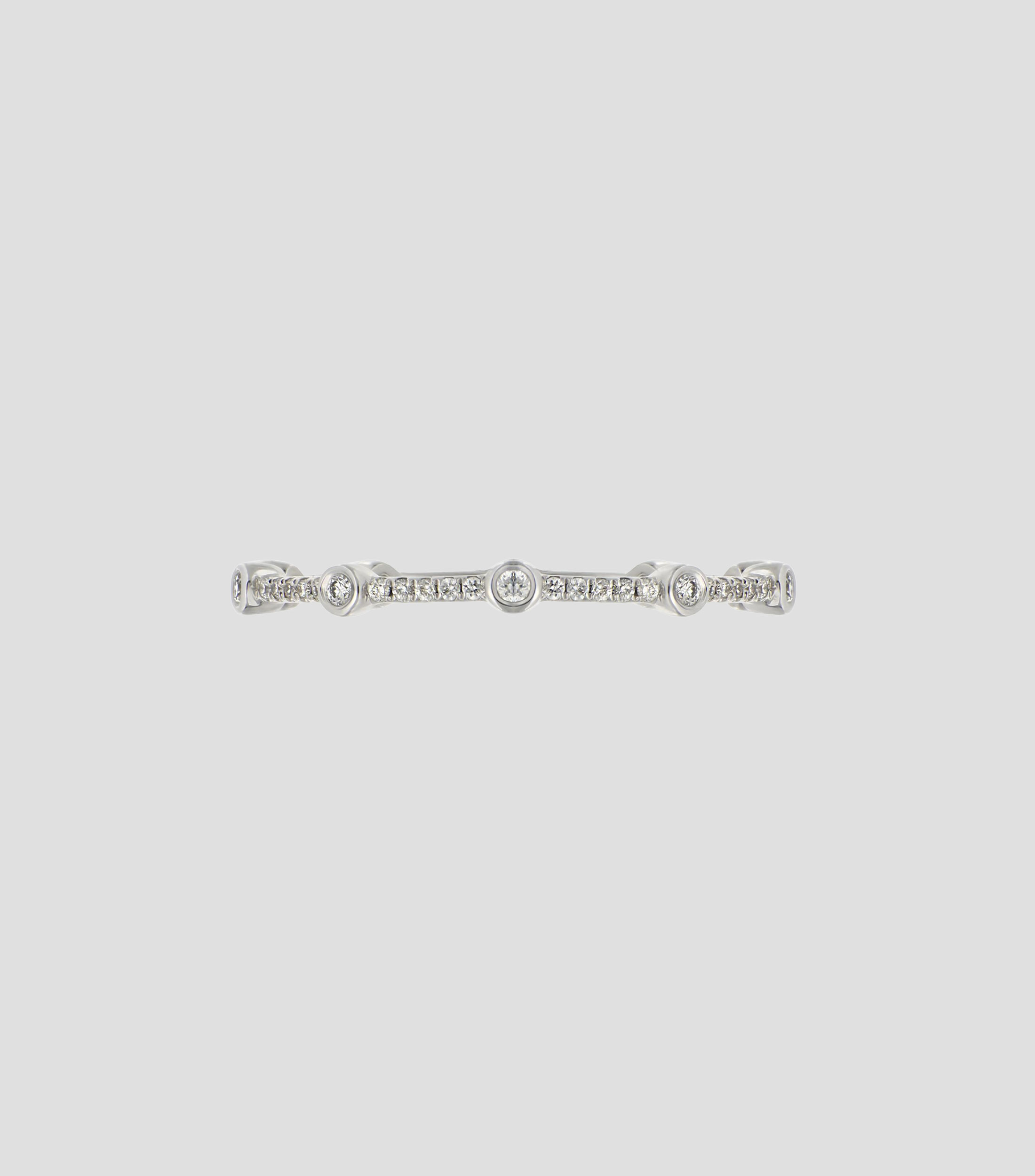 Anillo en Oro Blanco de 14 Kilates con Diamante Mujer