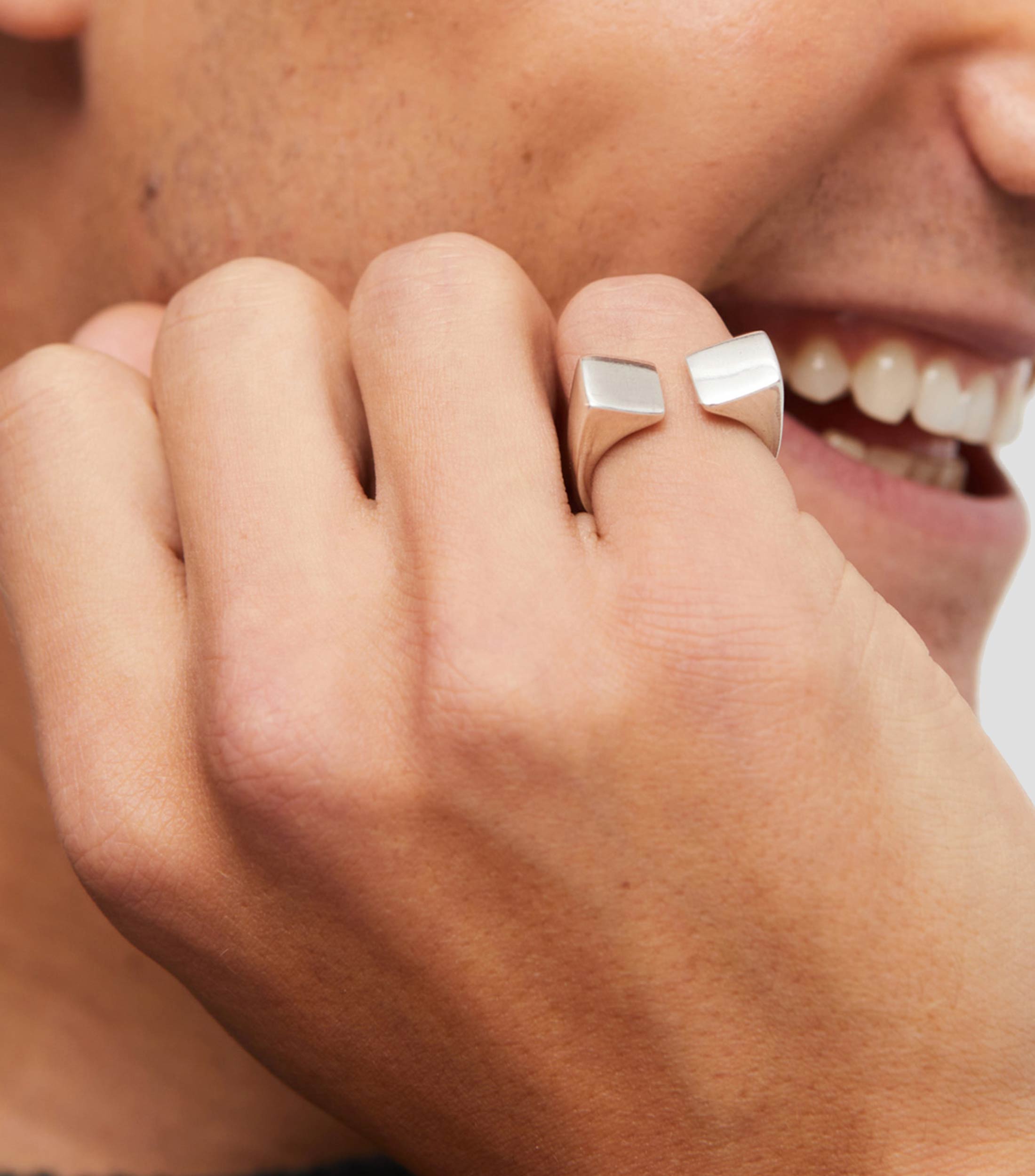 Anillo Forma Cuadrada Hombre