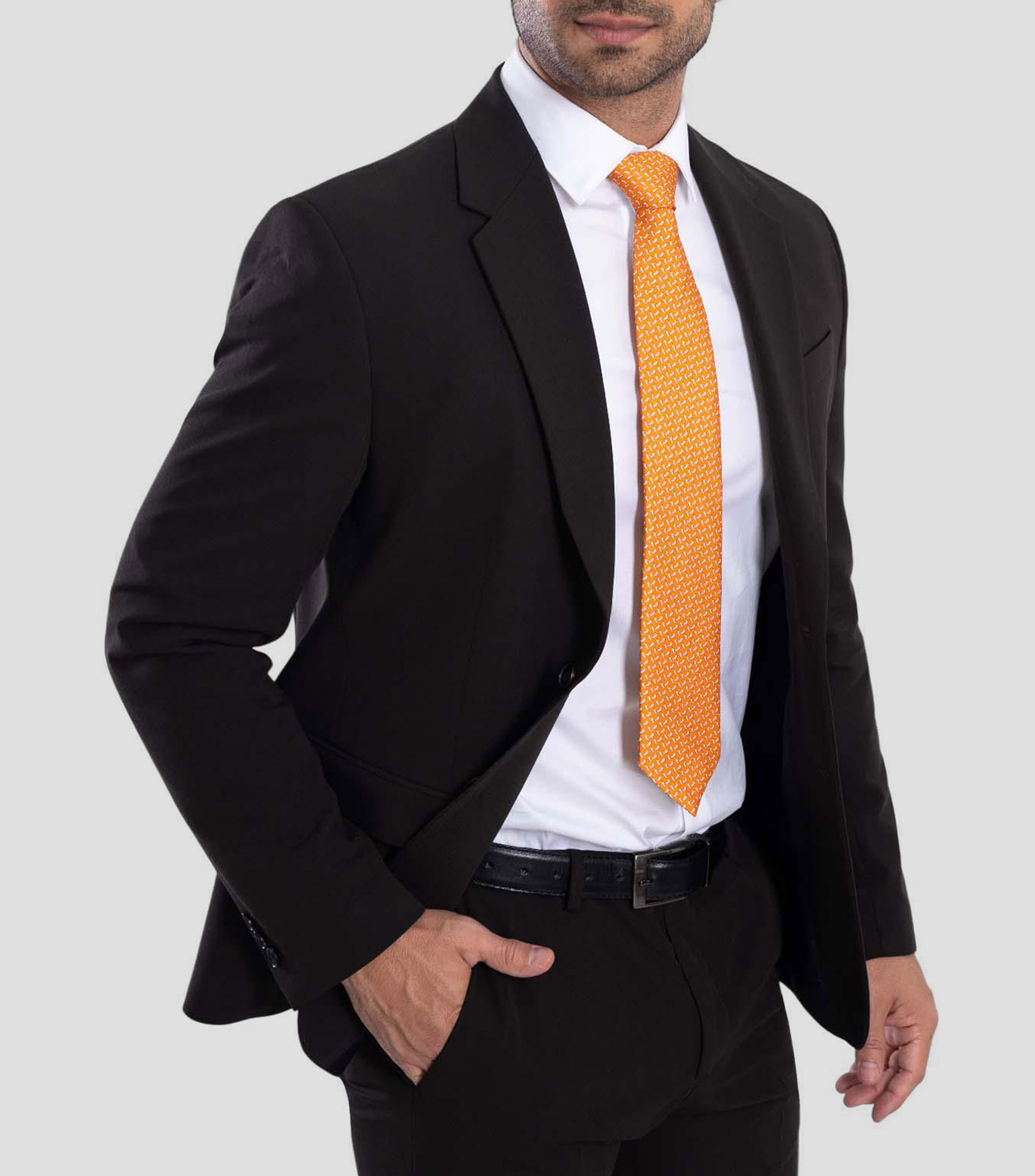 Corbata ancha de seda naranja con estampado de chiles de México