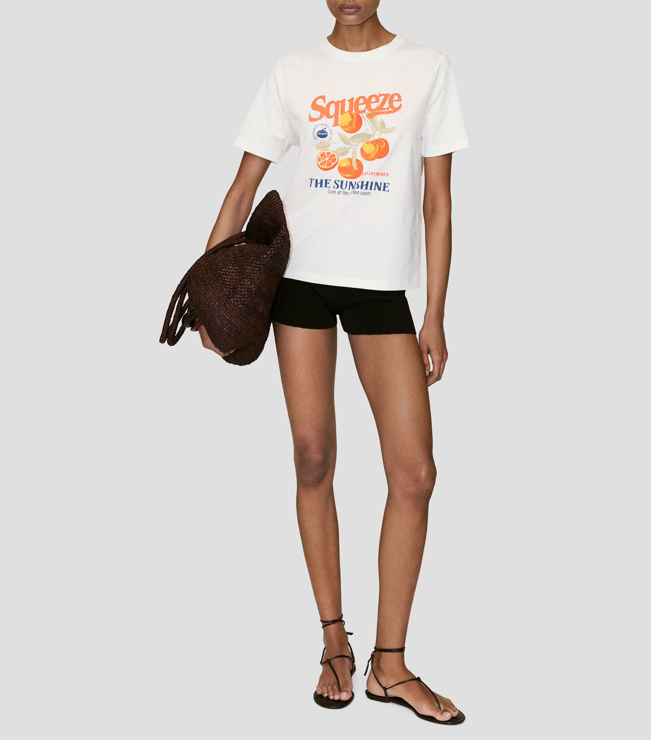 Playera cuello redondo manga corta estampada Mujer