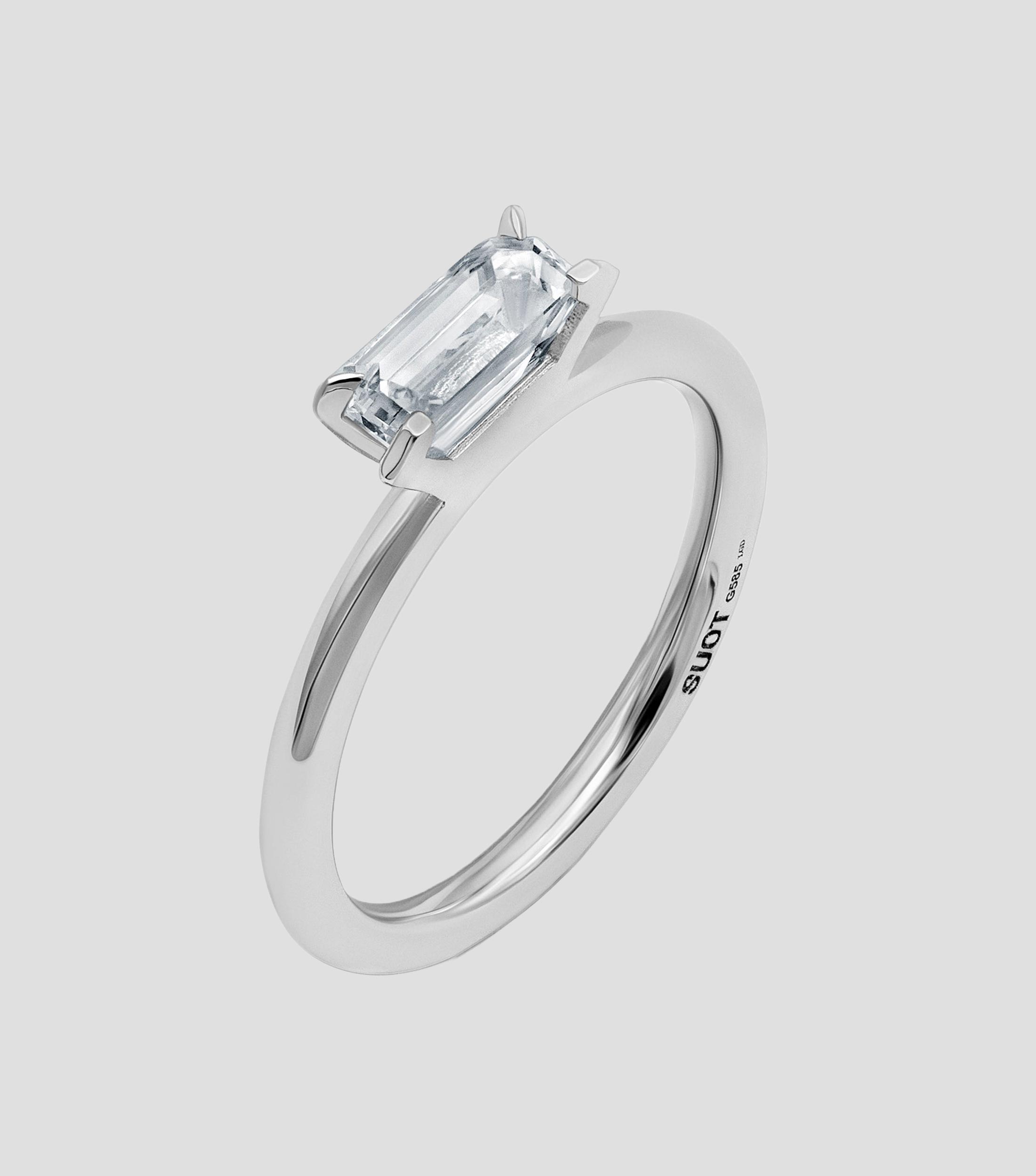 Anillo en oro blanco de 14 kilates con diamante Mujer