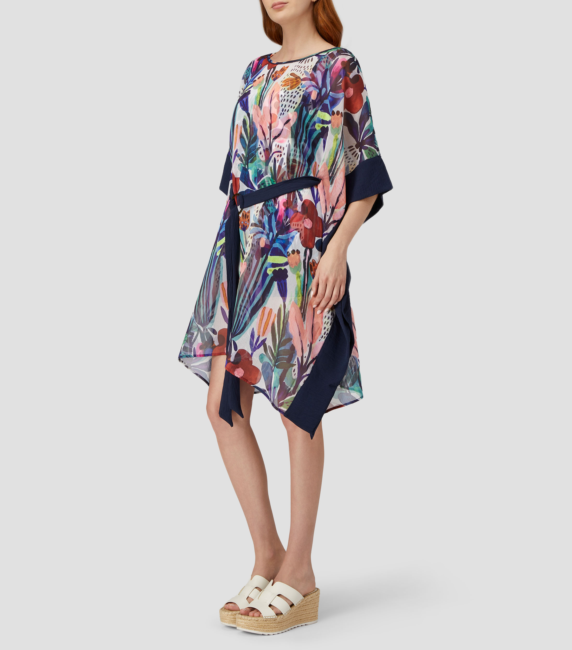 Vestido corto estampado Mujer