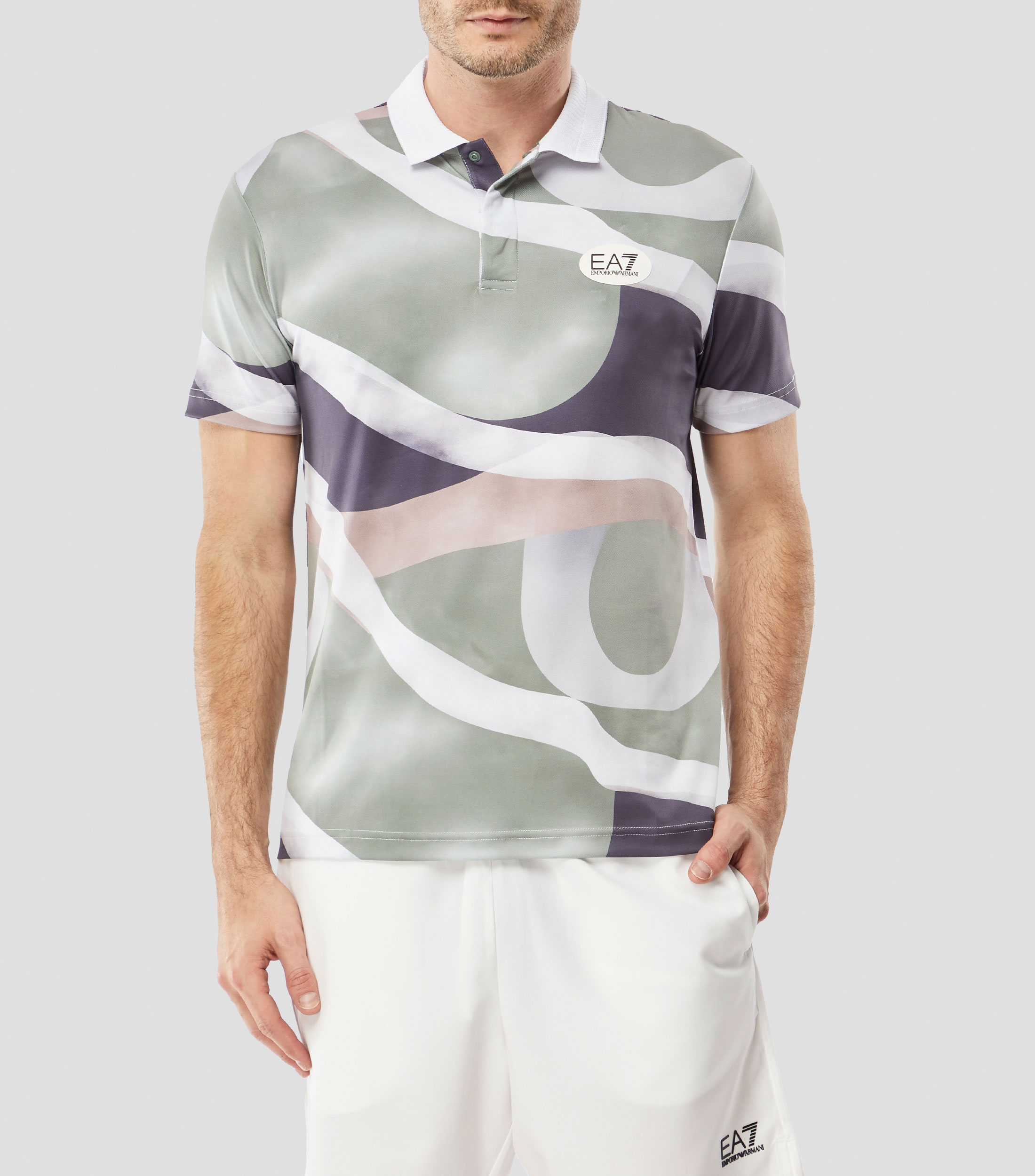 Playera tipo polo con manga corta estampada Hombre