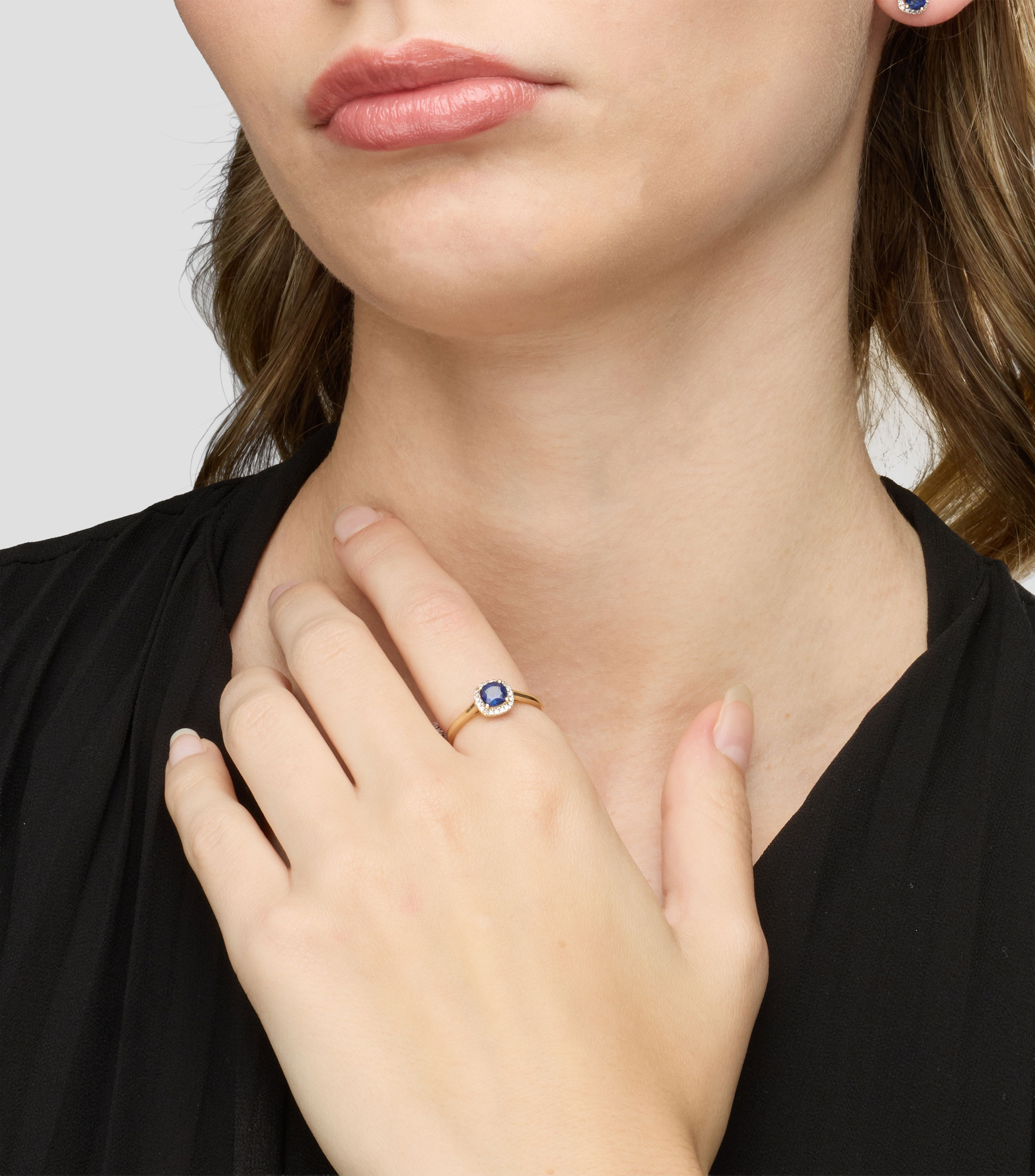 Anillo en Oro amarillo de 14 Kilates con zafiro Mujer