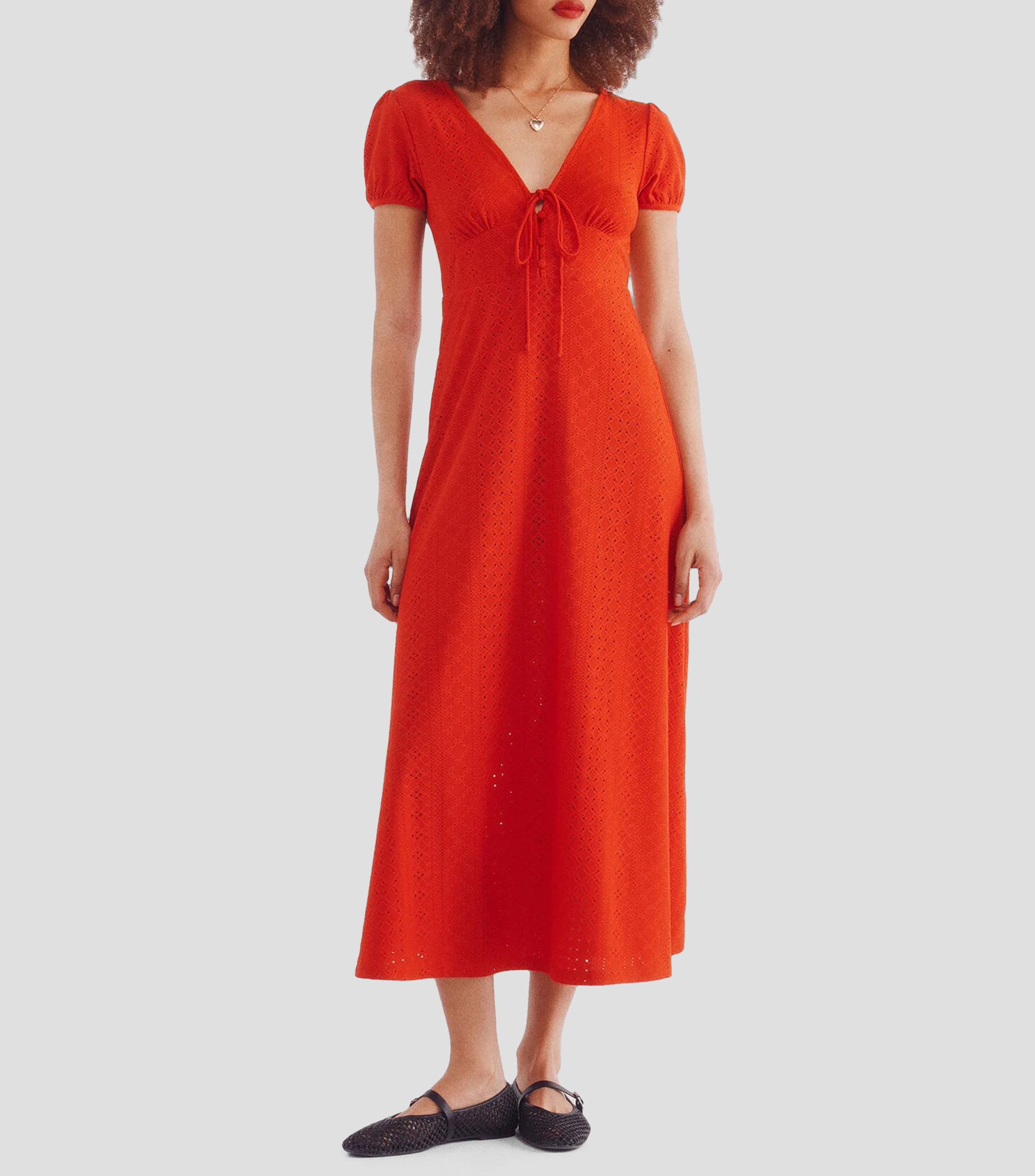 Vestido largo calado Mujer