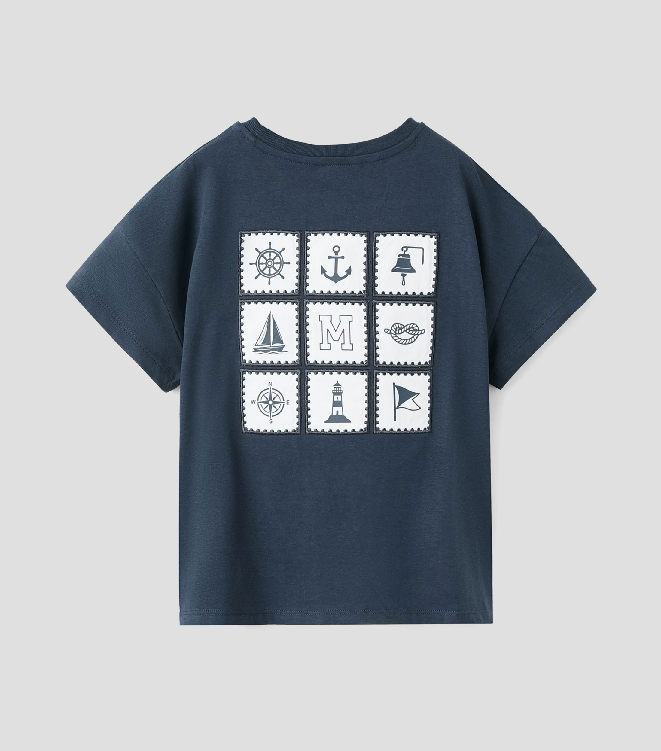 Playera cuello redondo manga corta fantasía Niño