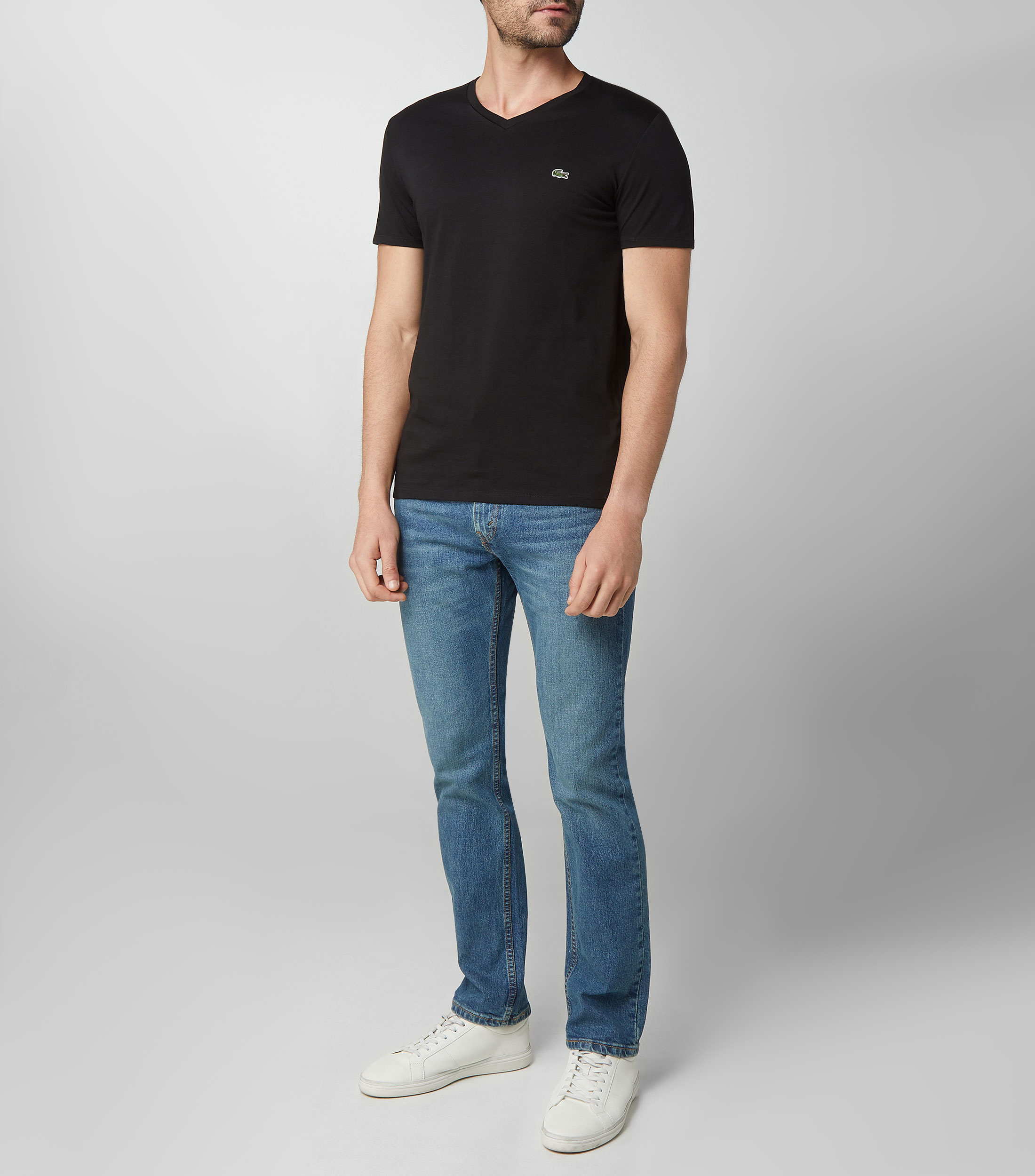 Playera Cuello V Manga Corta Hombre