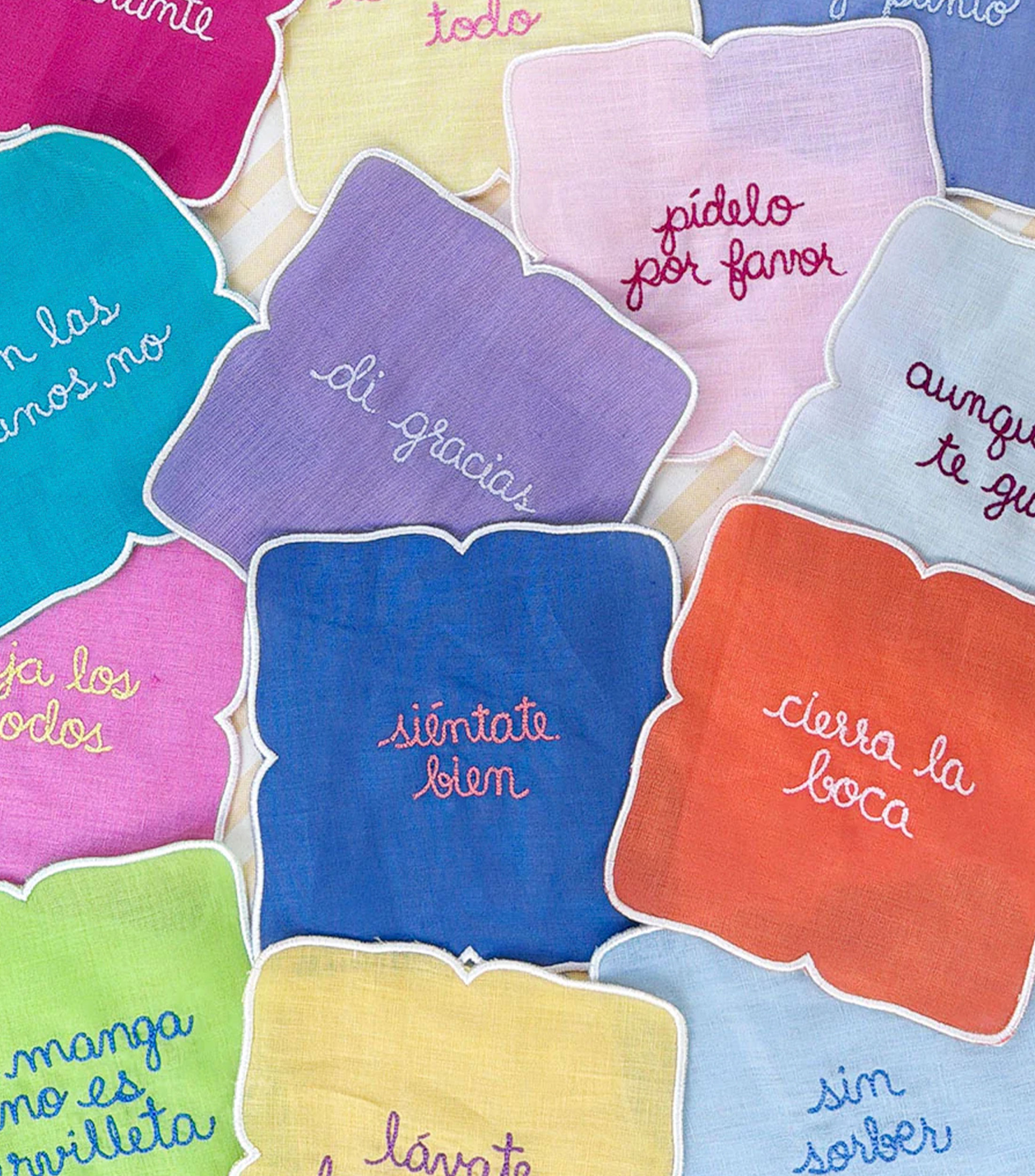 Set 4 Cocteleras con frases de modales