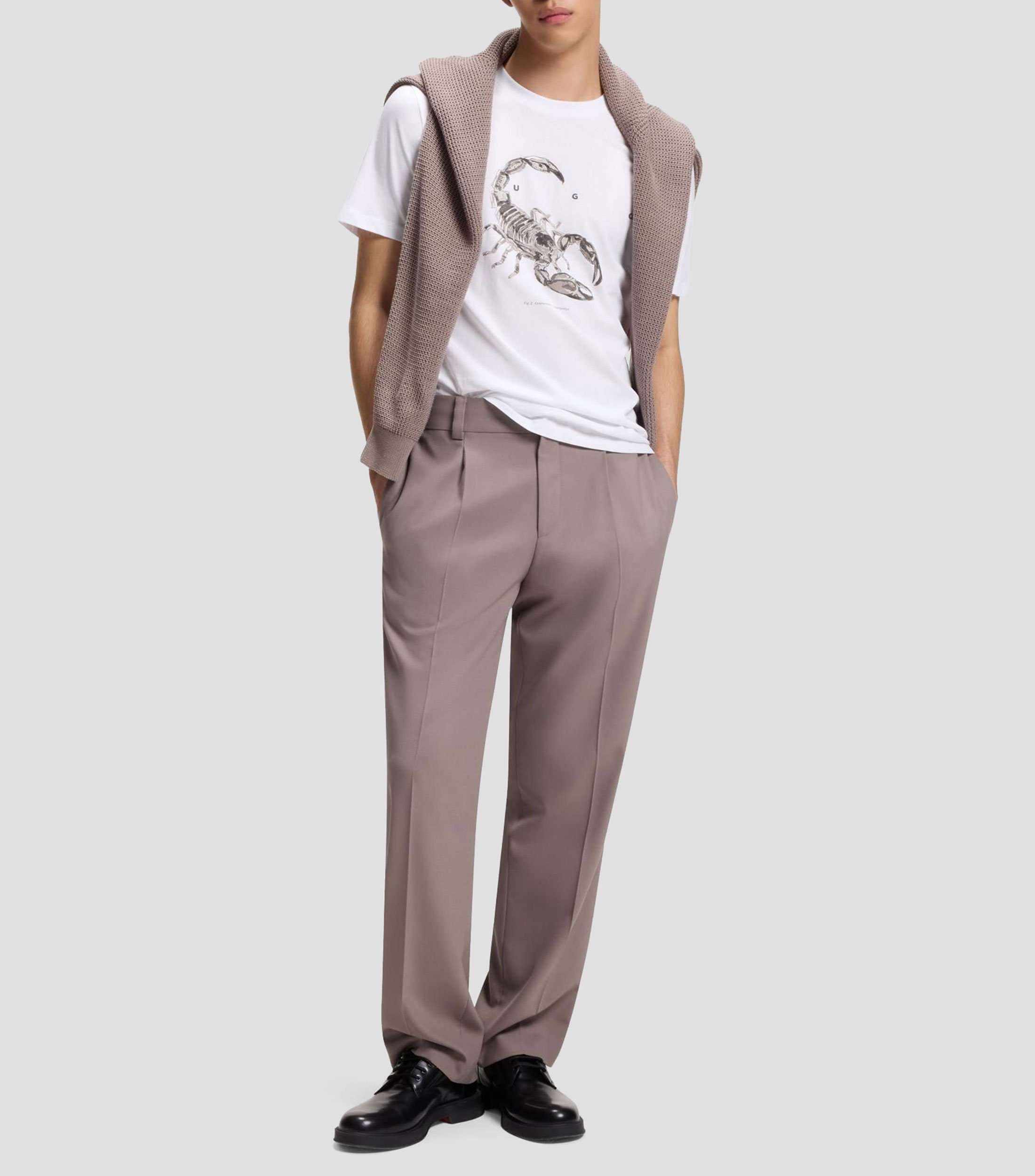 Playera de cuello redondo, manga corta y diseño estampado Hombre
