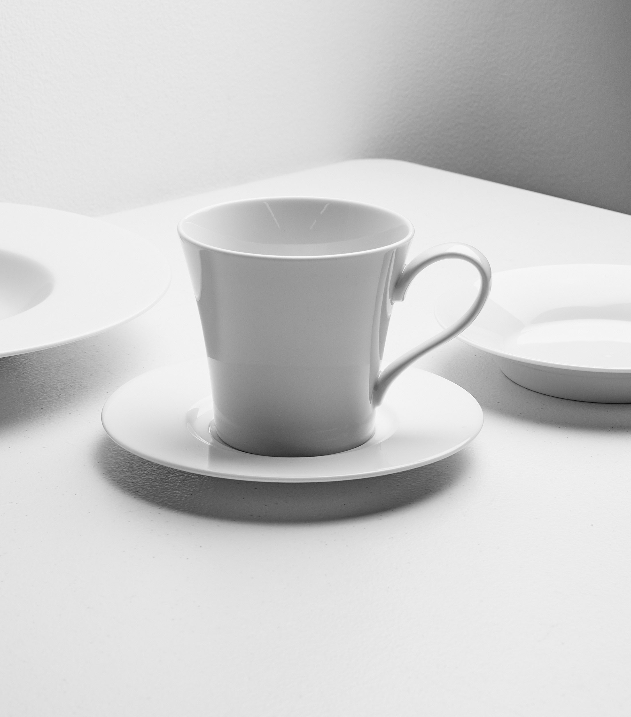Taza Lantis White