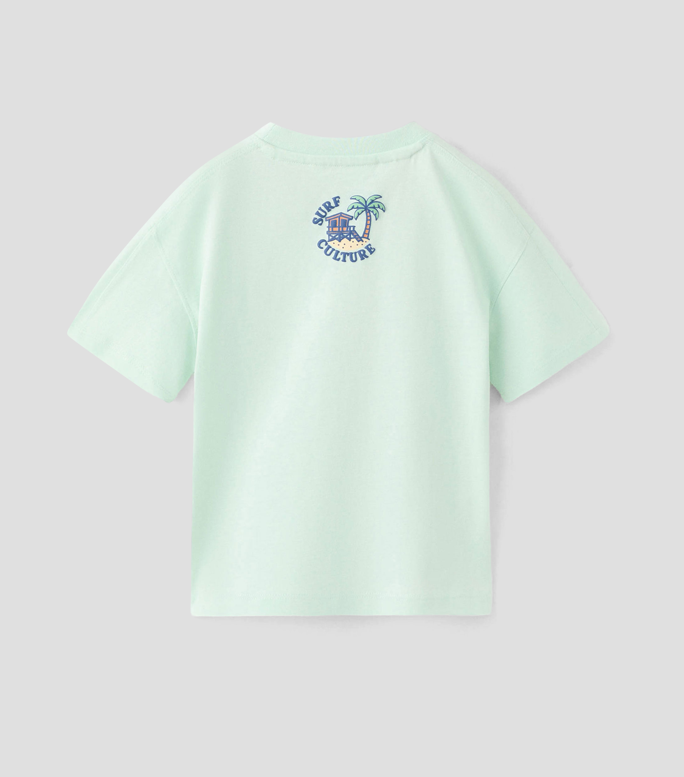 Playera cuello redondo manga corta con estampado Niño