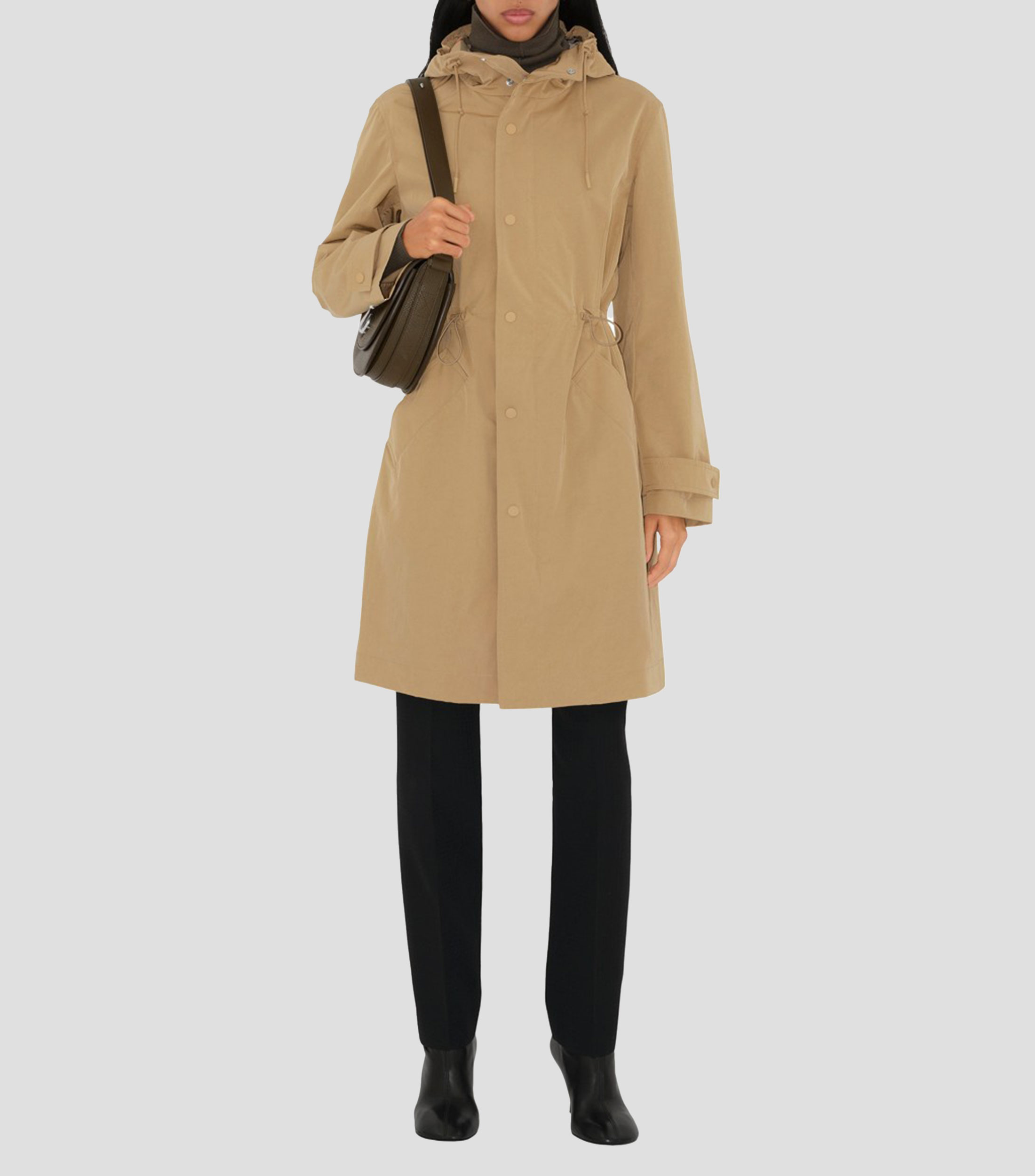 Chamarra parka con capucha en nylon y algodon Mujer