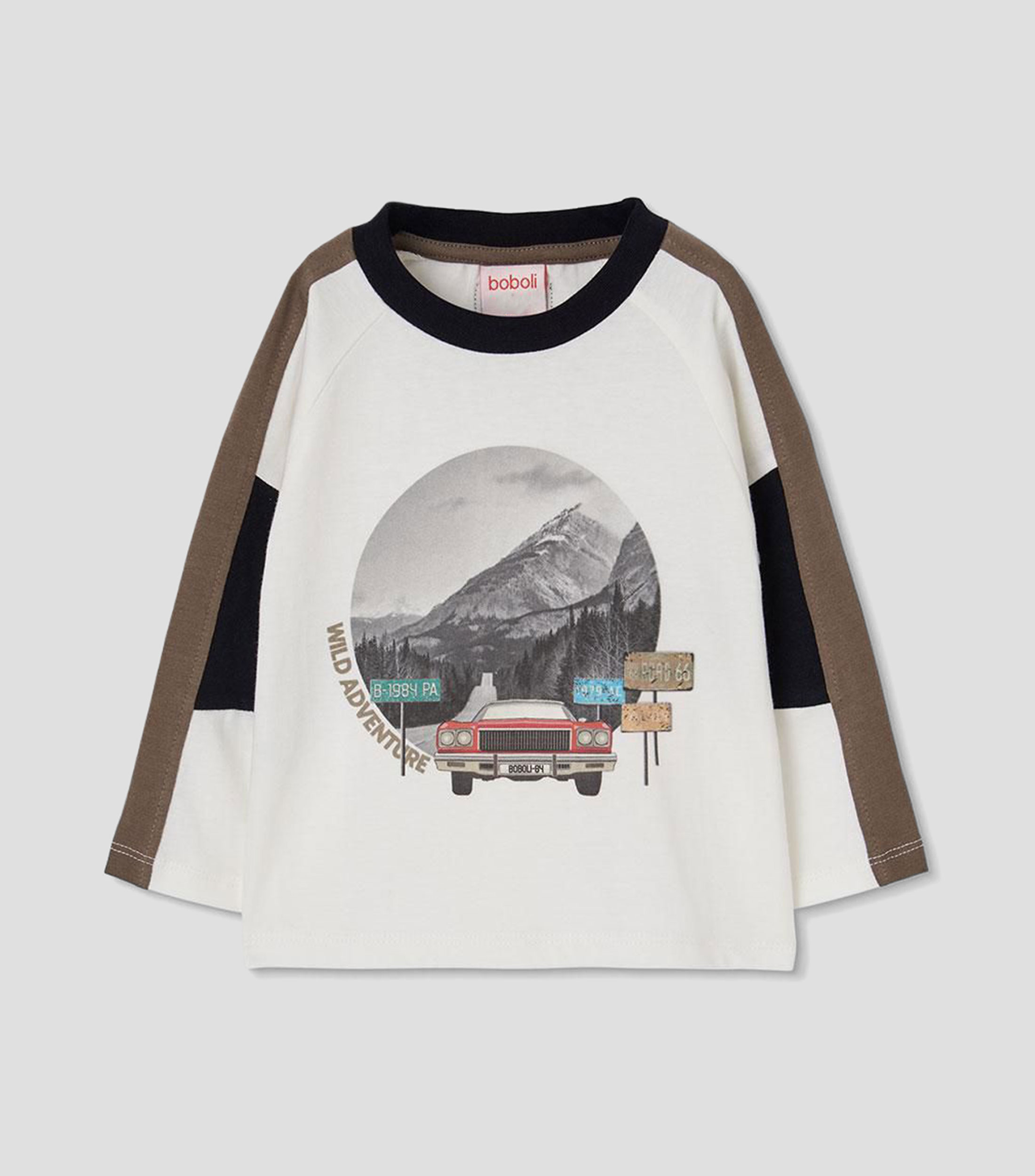 Playera cuello redondo manga larga estampada Niño