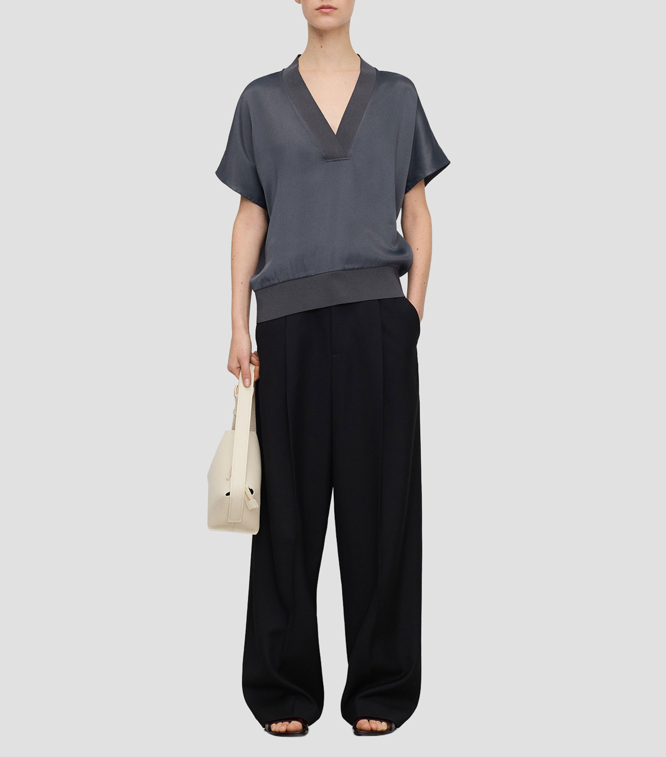 Blusa lisa de manga corta Mujer