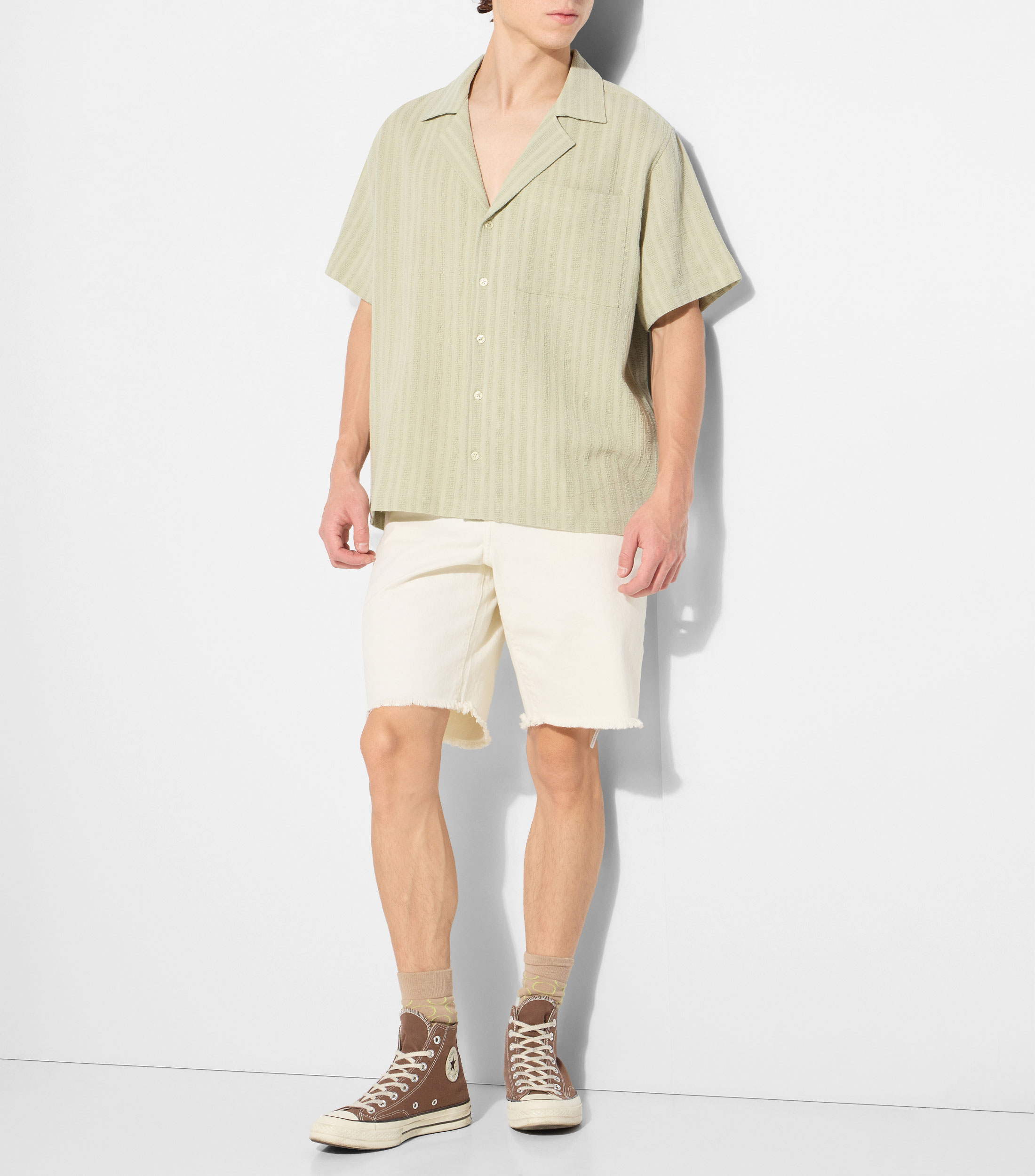 Camisa lisa con manga corta Hombre