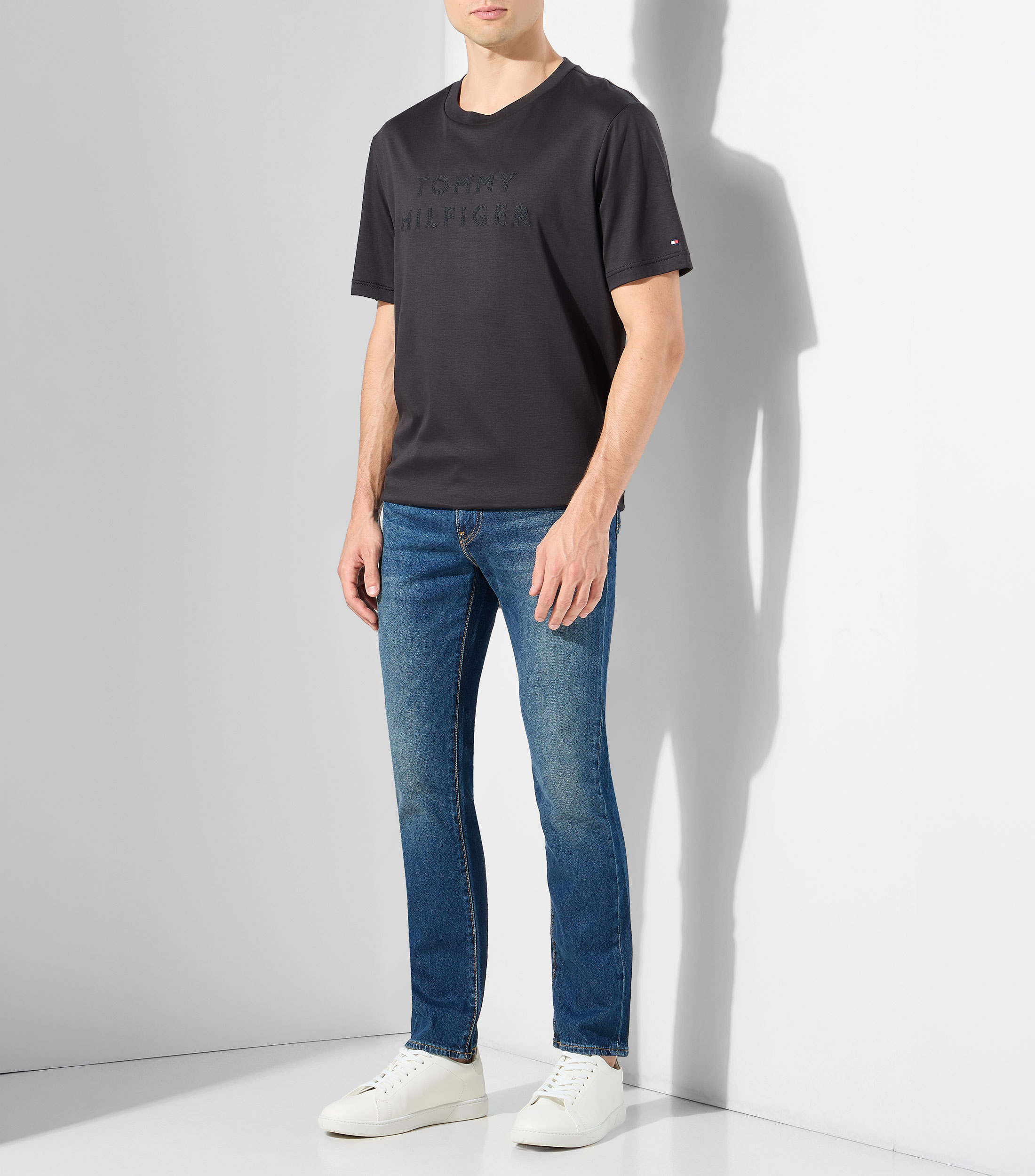 Playera cuello redondo manga corta lisa Hombre