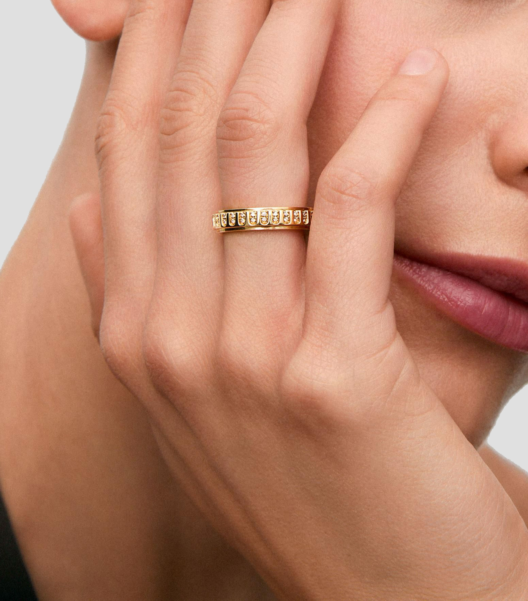 Anillo en oro amarillo Sota con diamante Mujer