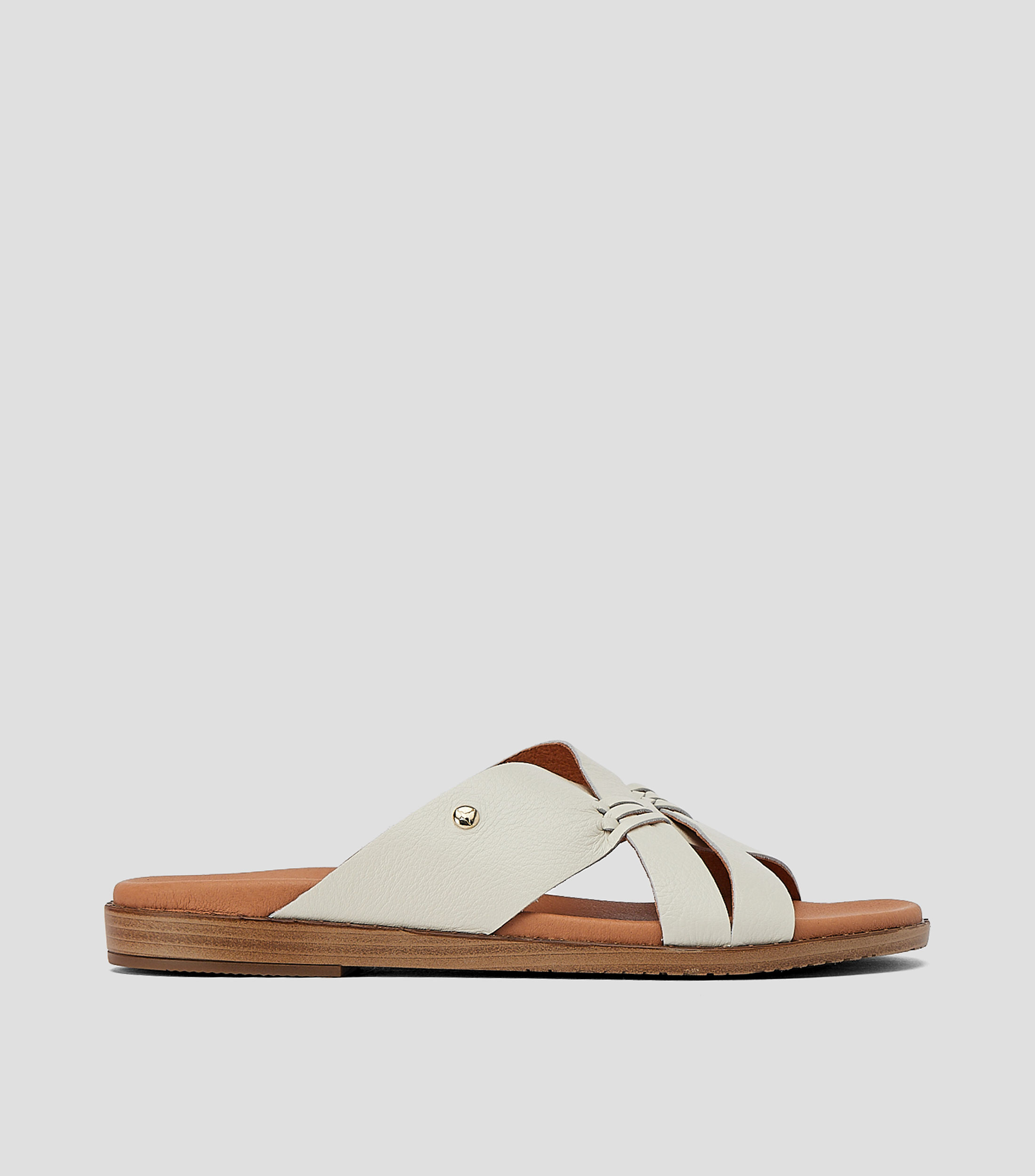 Pikolinos: Sandalias Plana Formentera en piel Mujer | El Palacio de Hierro Pikolinos: Sandalias Plana Formentera en piel Mujer | El Palacio de Hierro