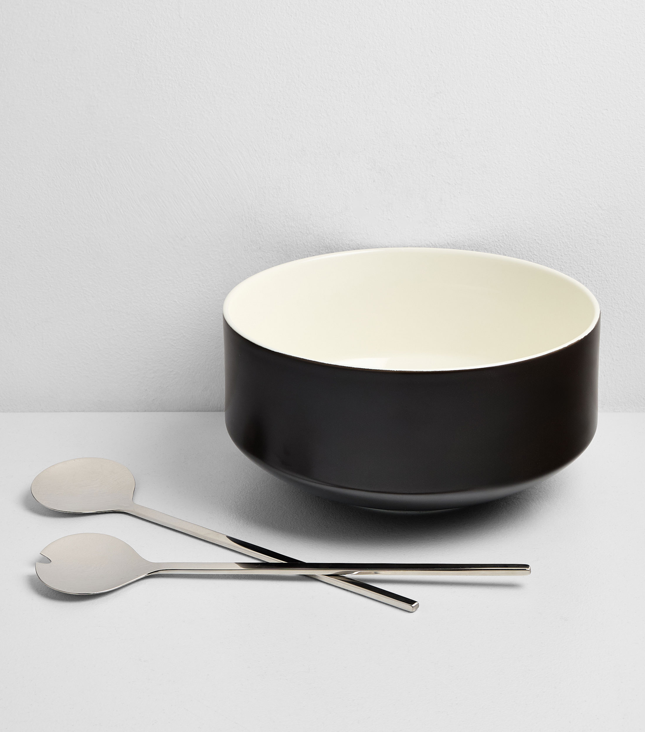 Set de Ensaladera con Cubiertos
