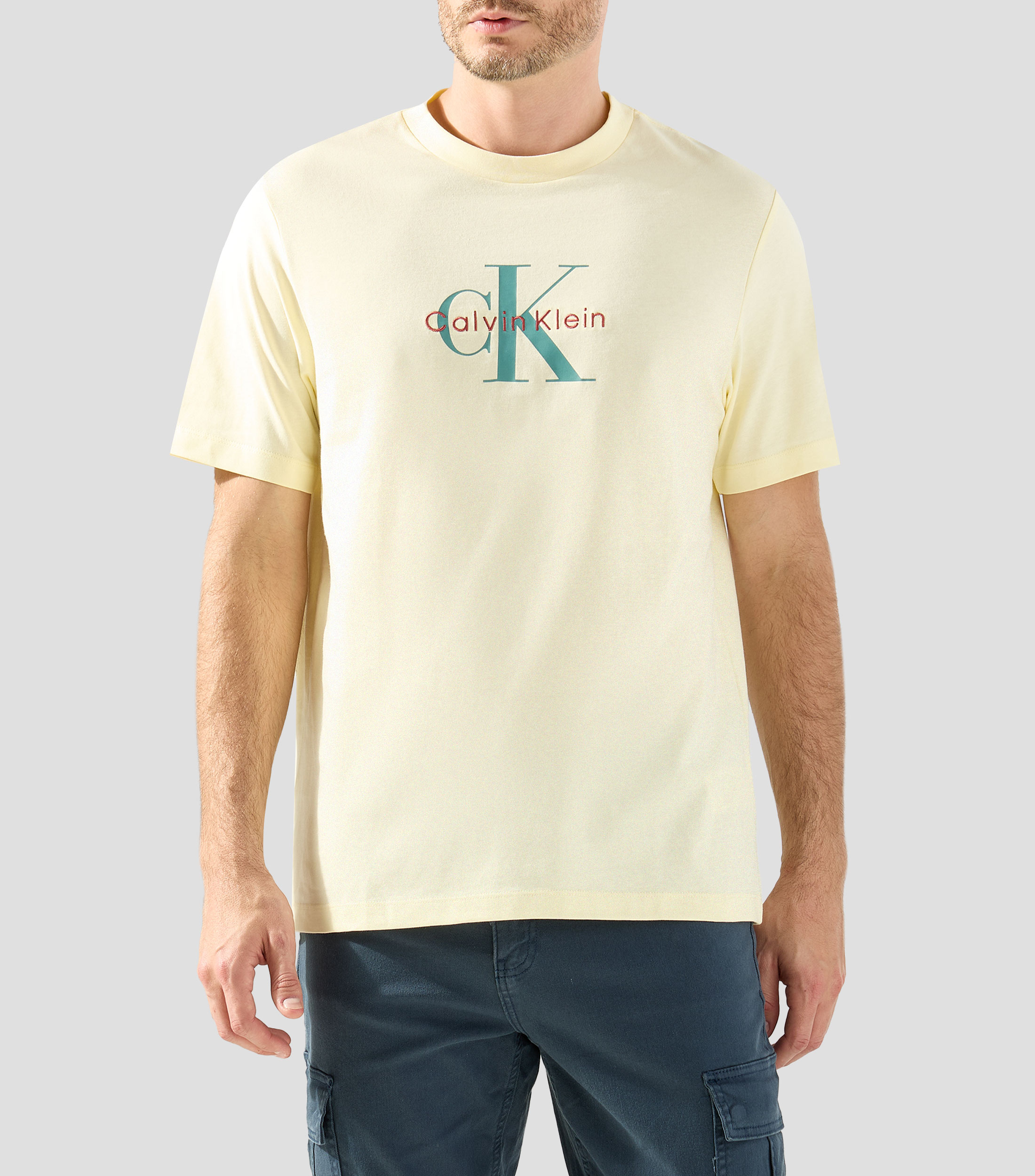 Playera cuello redondo manga corta estampada Hombre