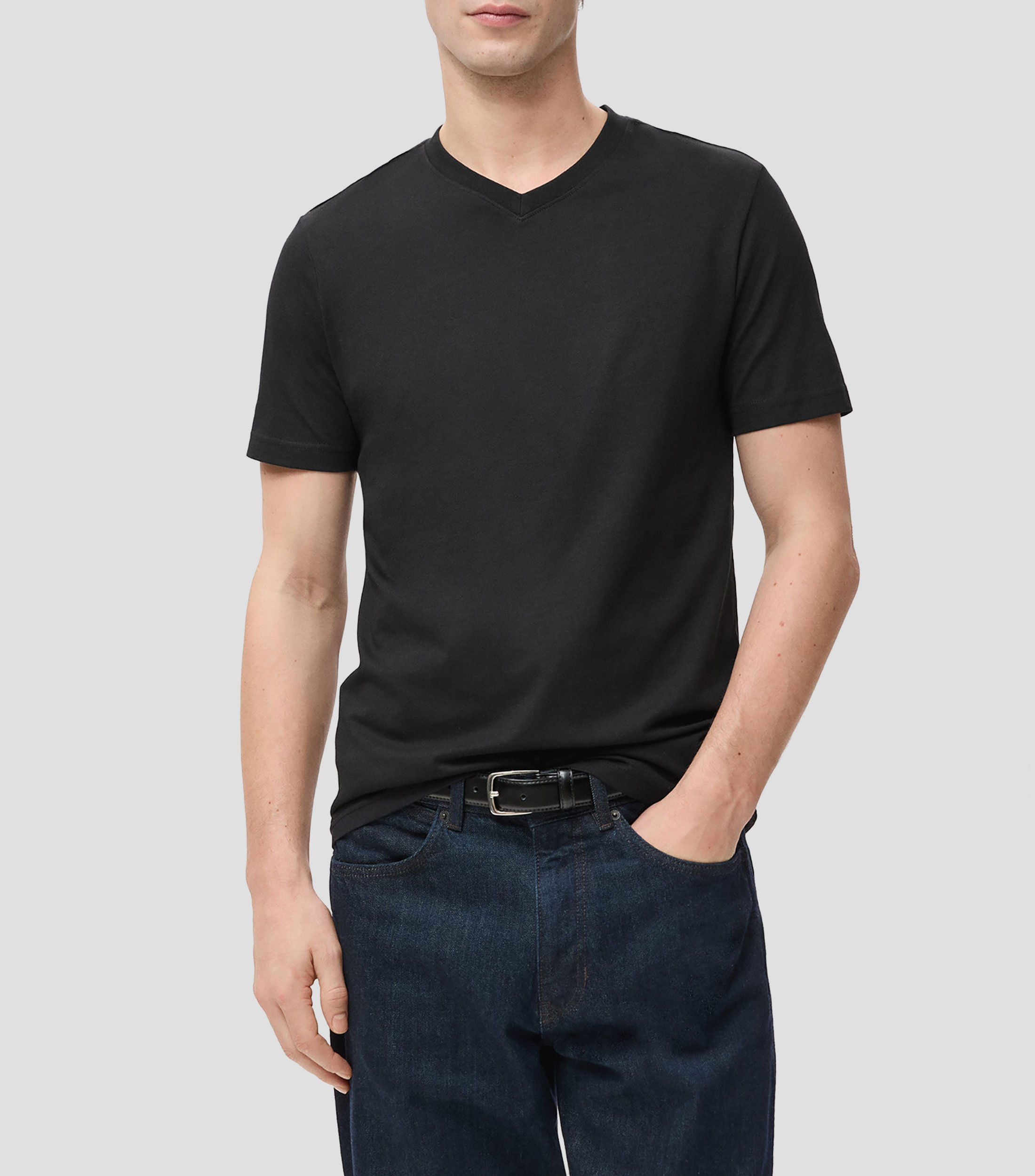 Playera cuello V manga corta lisa Hombre